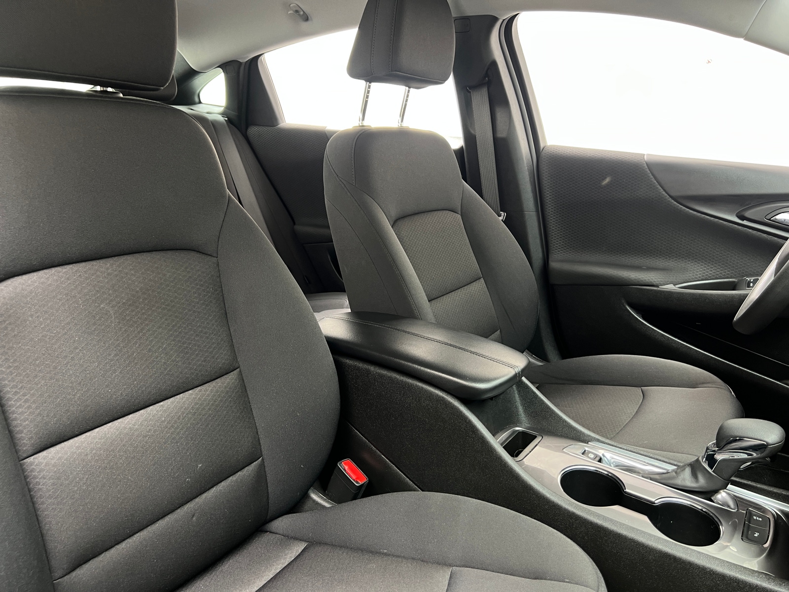 Thumbnail: 2023 Chevrolet Malibu - 2