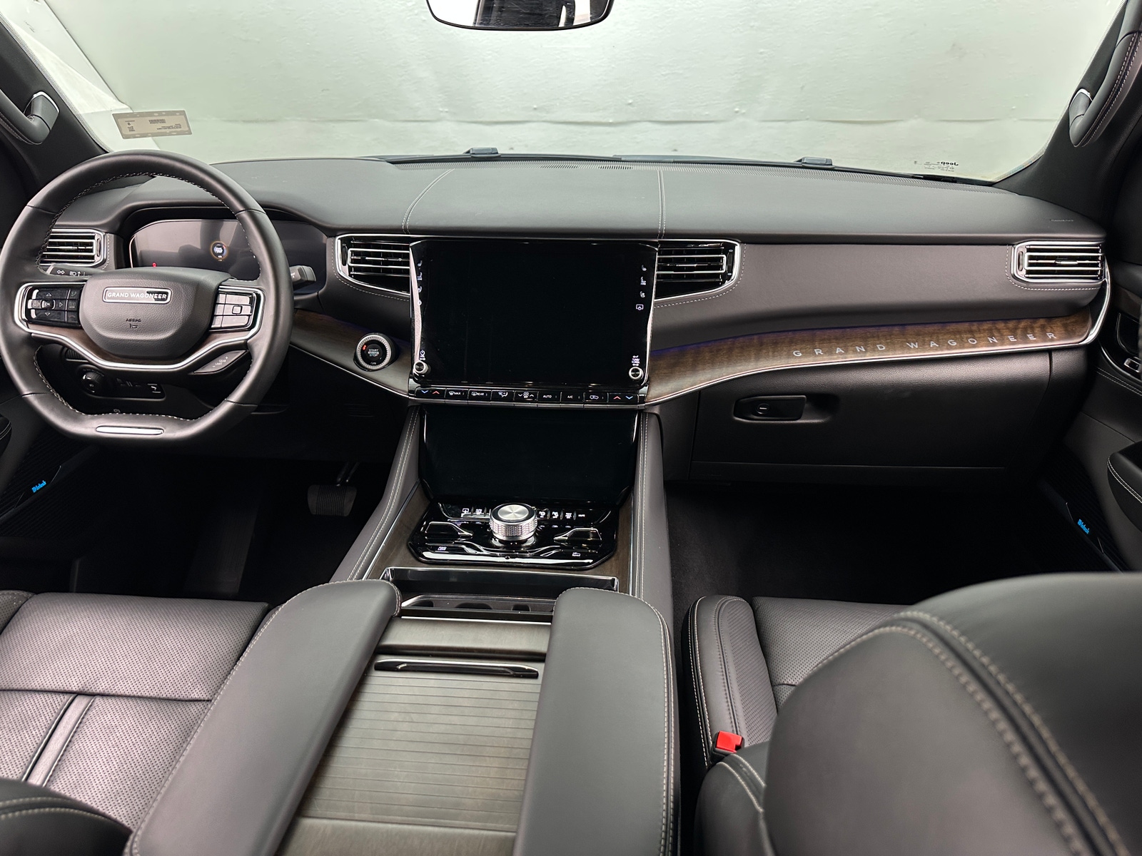 Thumbnail: 2023 Jeep Grand Wagoneer - 2