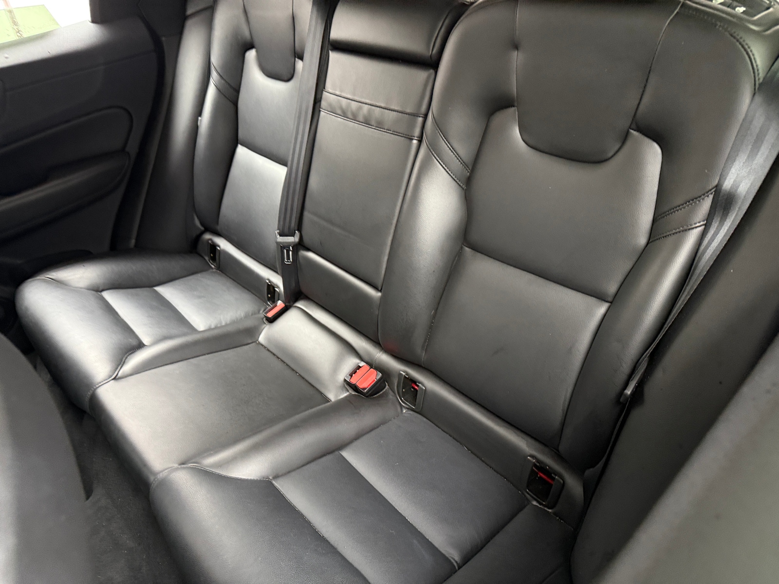 Thumbnail: 2019 Volvo XC60 - 5