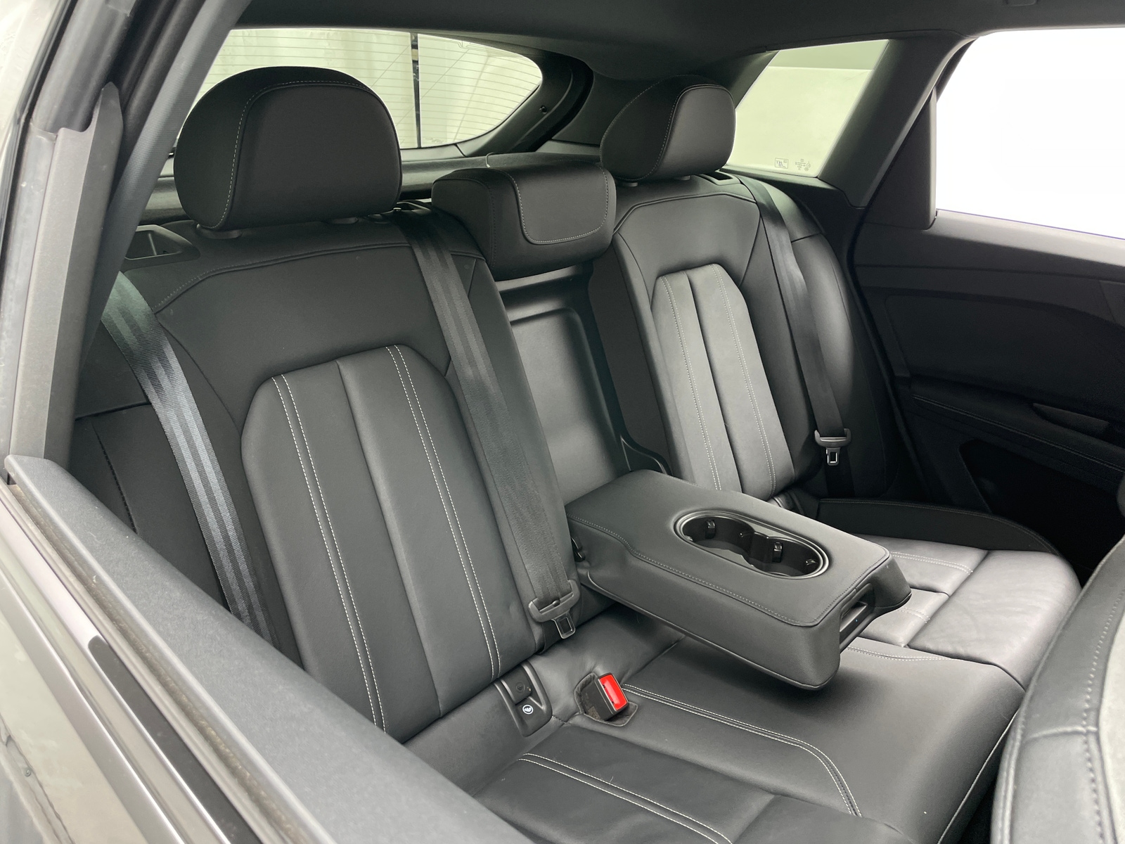 Thumbnail: 2024 Audi Q4 e-tron - 5