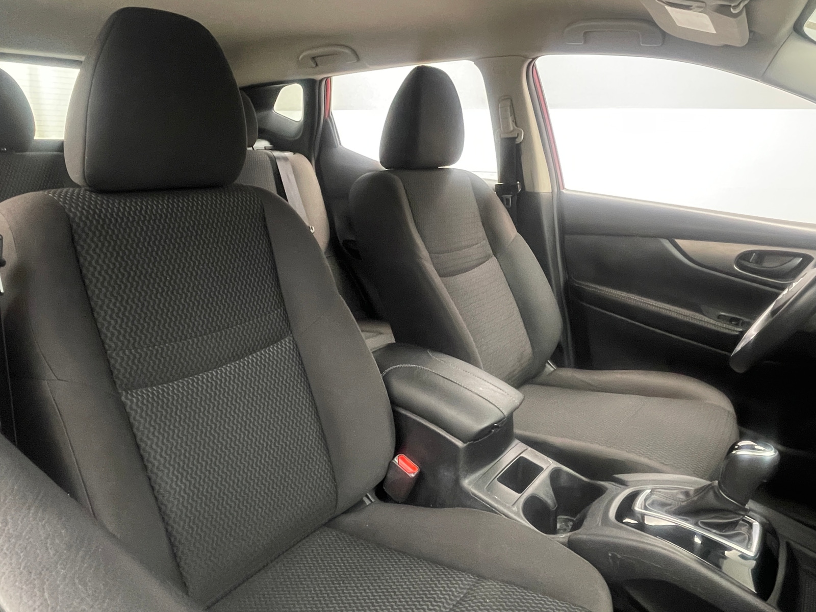 Thumbnail: 2019 Nissan Rogue Sport - 2