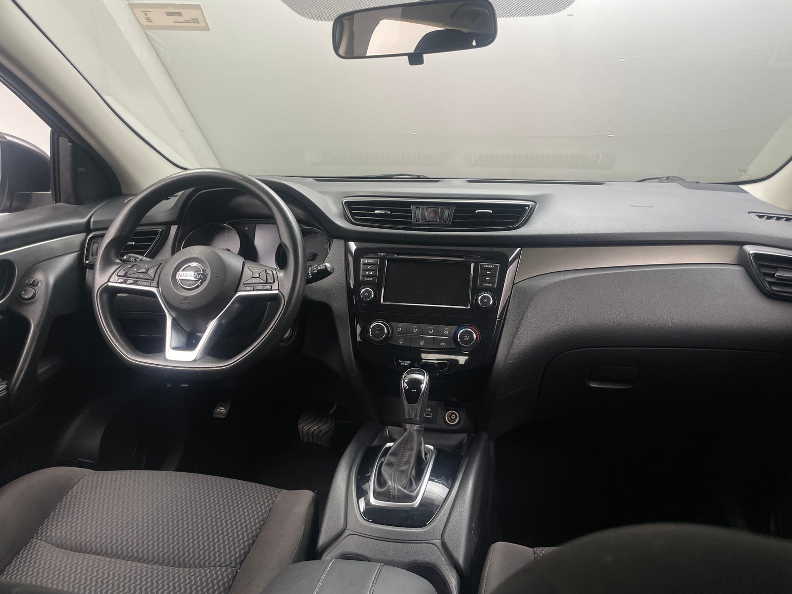 Thumbnail: 2019 Nissan Rogue Sport - 3