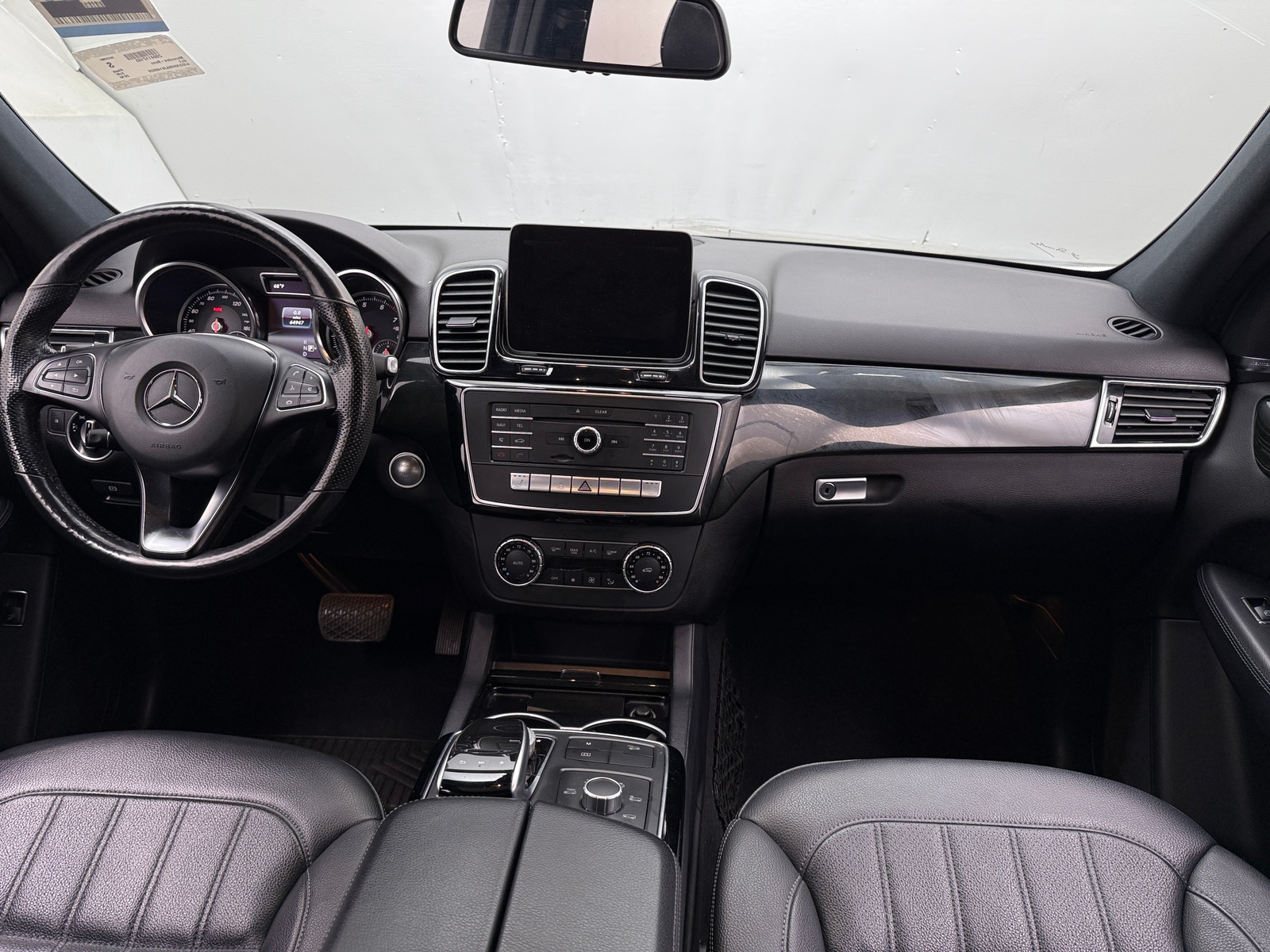 Thumbnail: 2018 Mercedes-Benz GLE - 2