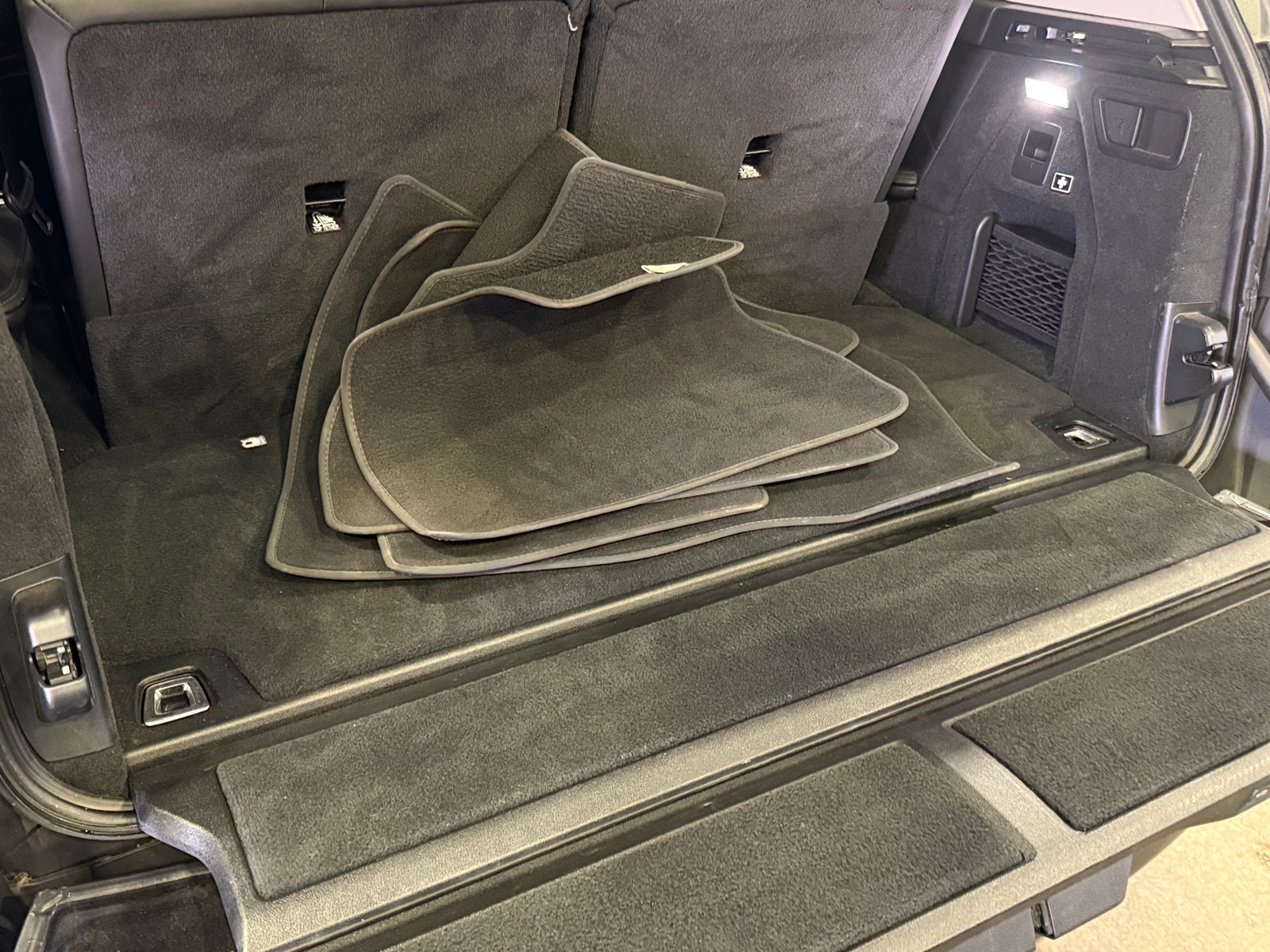 Thumbnail: 2022 BMW X7 - 7