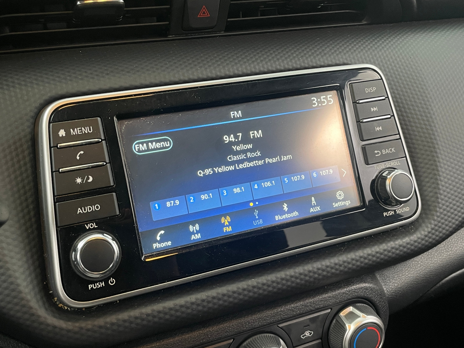 Thumbnail: 2024 Nissan Kicks - 4