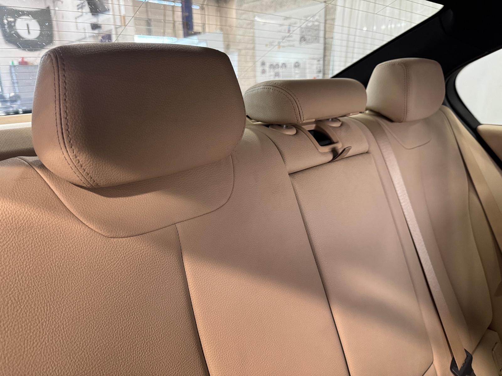 Thumbnail: 2016 BMW 3 Series - 5