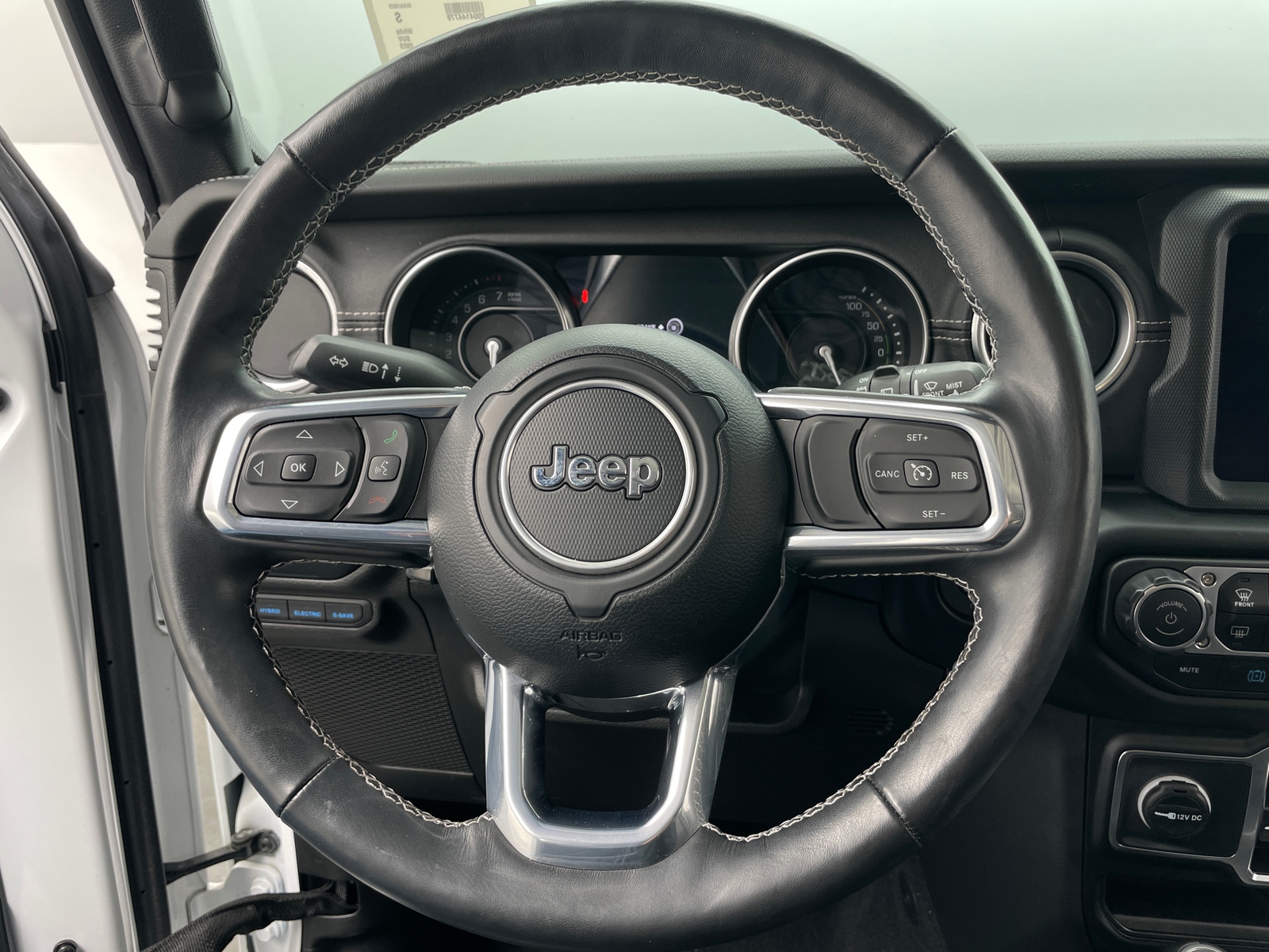 Thumbnail: 2023 Jeep Wrangler - 4