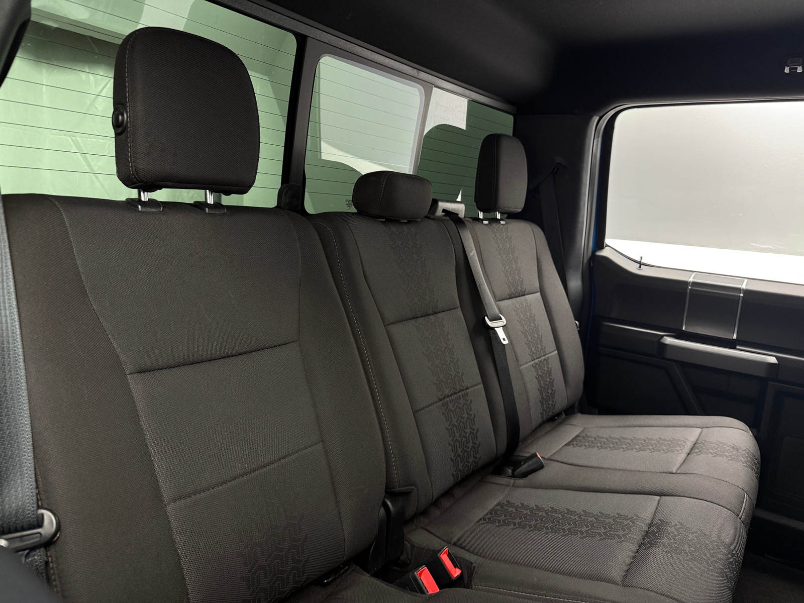 Thumbnail: 2019 Ford Econoline - 6
