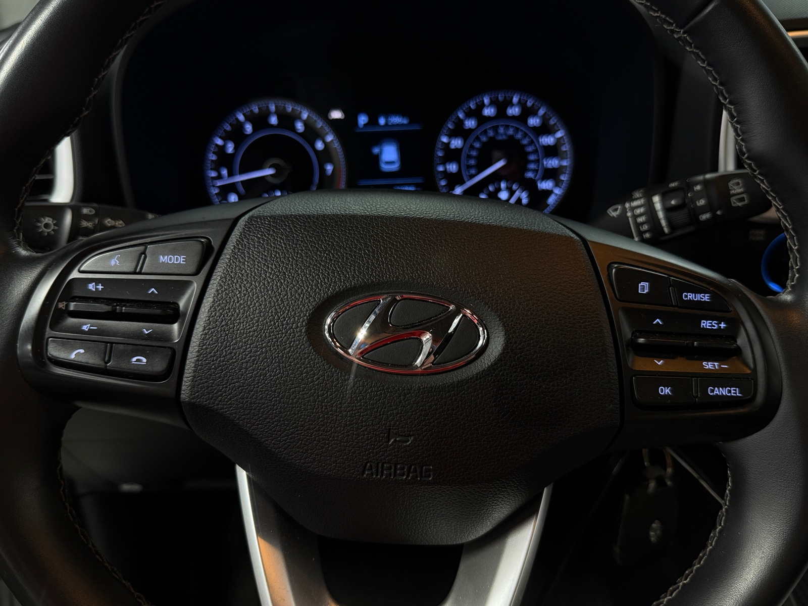 Thumbnail: 2022 Hyundai Venue - 5