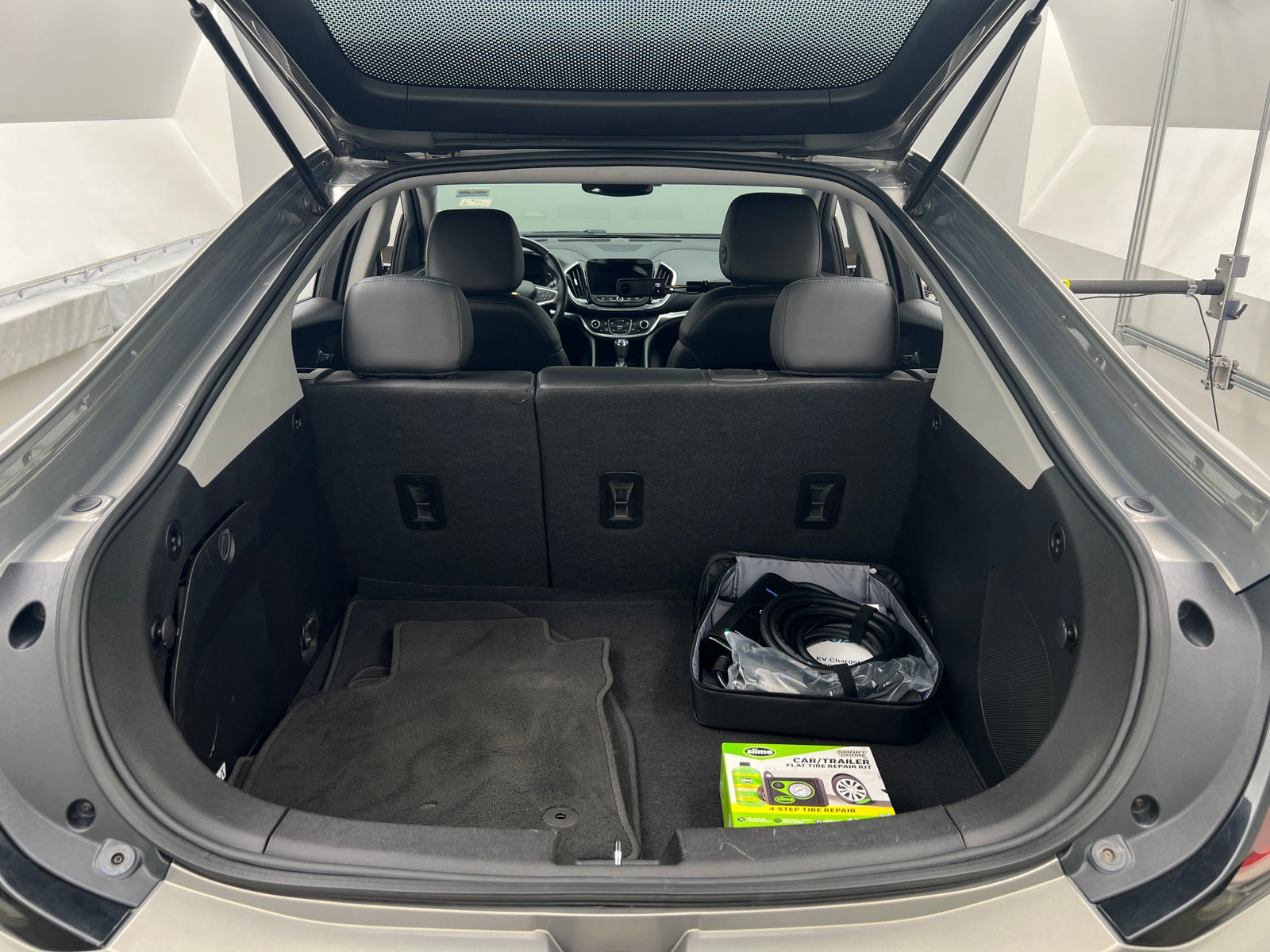 Thumbnail: 2017 Chevrolet Volt - 7