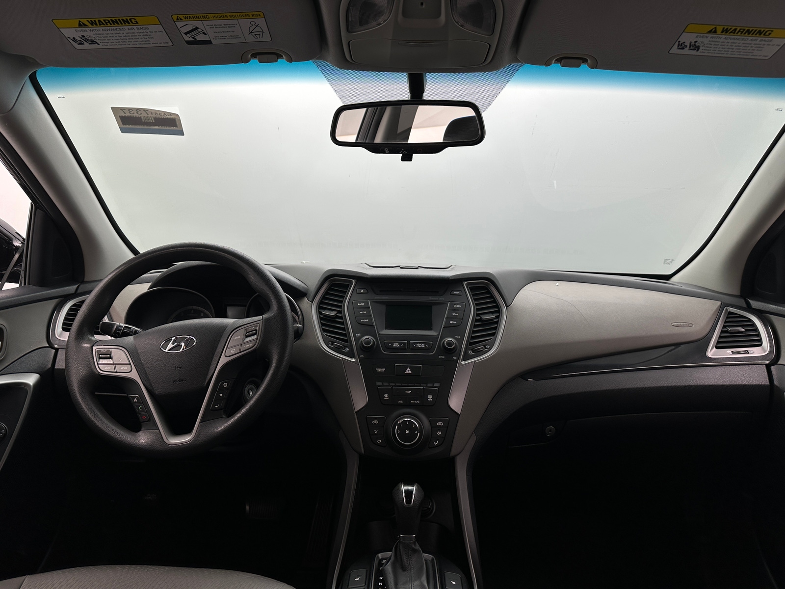 Thumbnail: 2015 Hyundai Santa Fe - 3