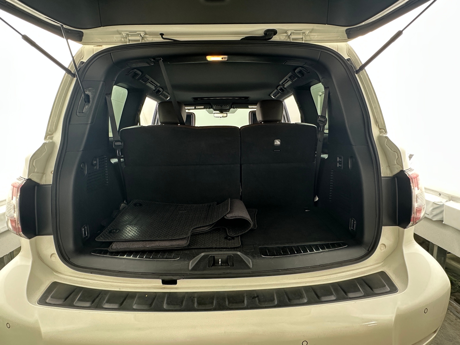 Thumbnail: 2019 Nissan Armada - 6