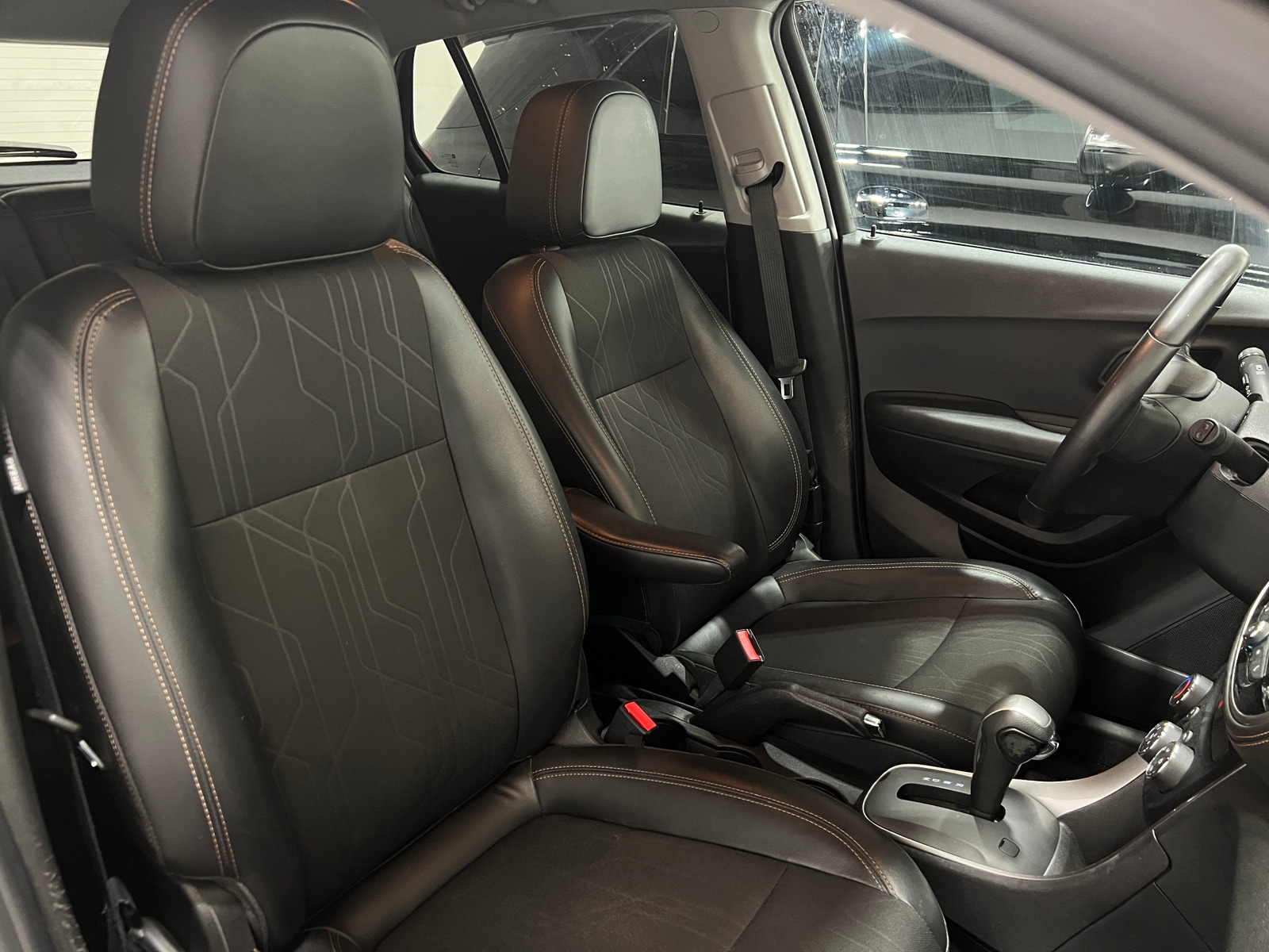Thumbnail: 2019 Chevrolet Trax - 2