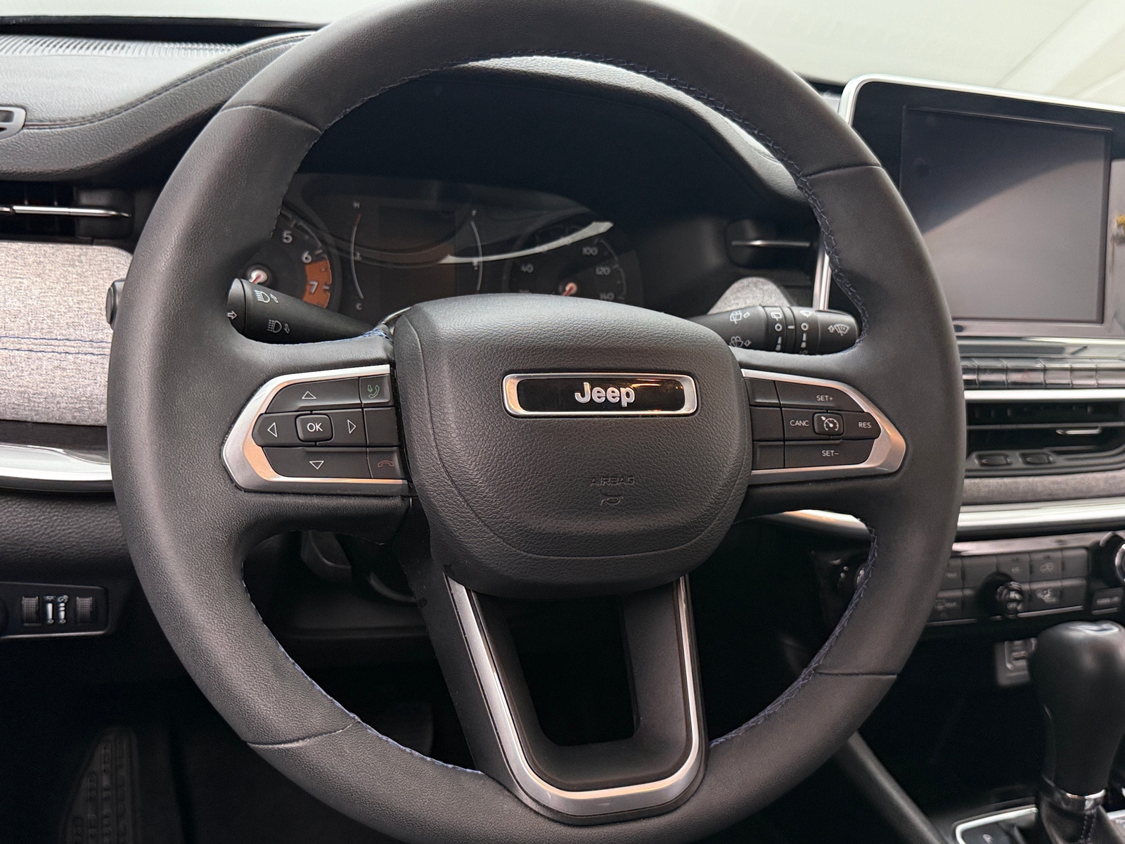 Thumbnail: 2022 Jeep Compass - 4