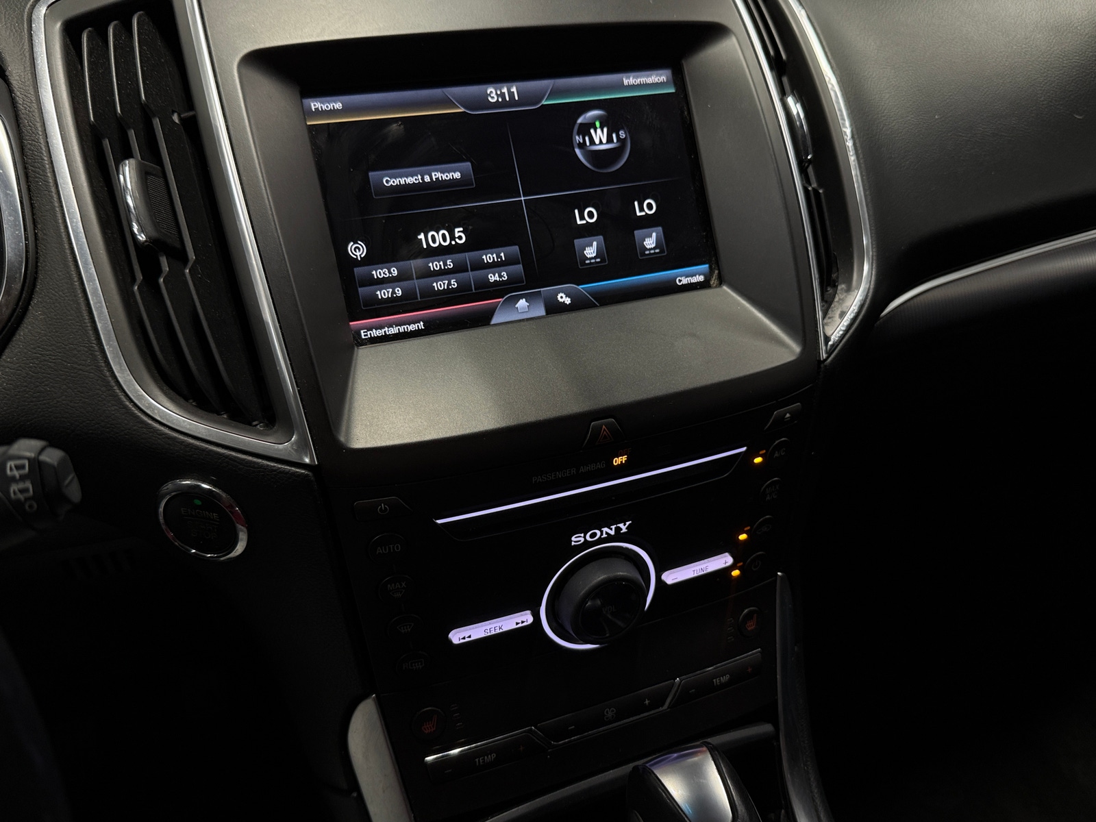 Thumbnail: 2015 Ford Edge - 3