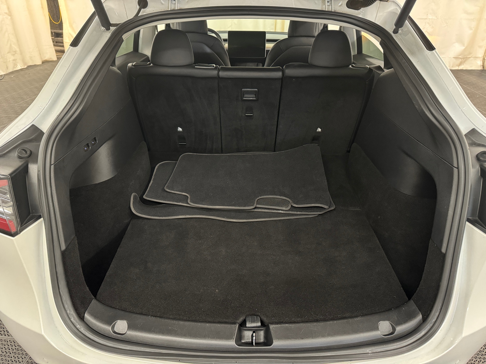 Thumbnail: 2021 Tesla Model Y - 6