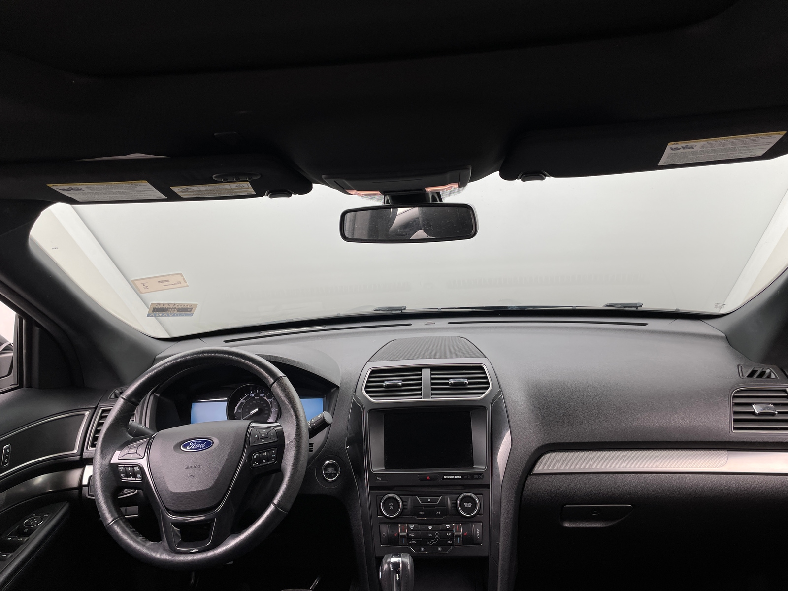 Thumbnail: 2018 Ford Explorer - 3