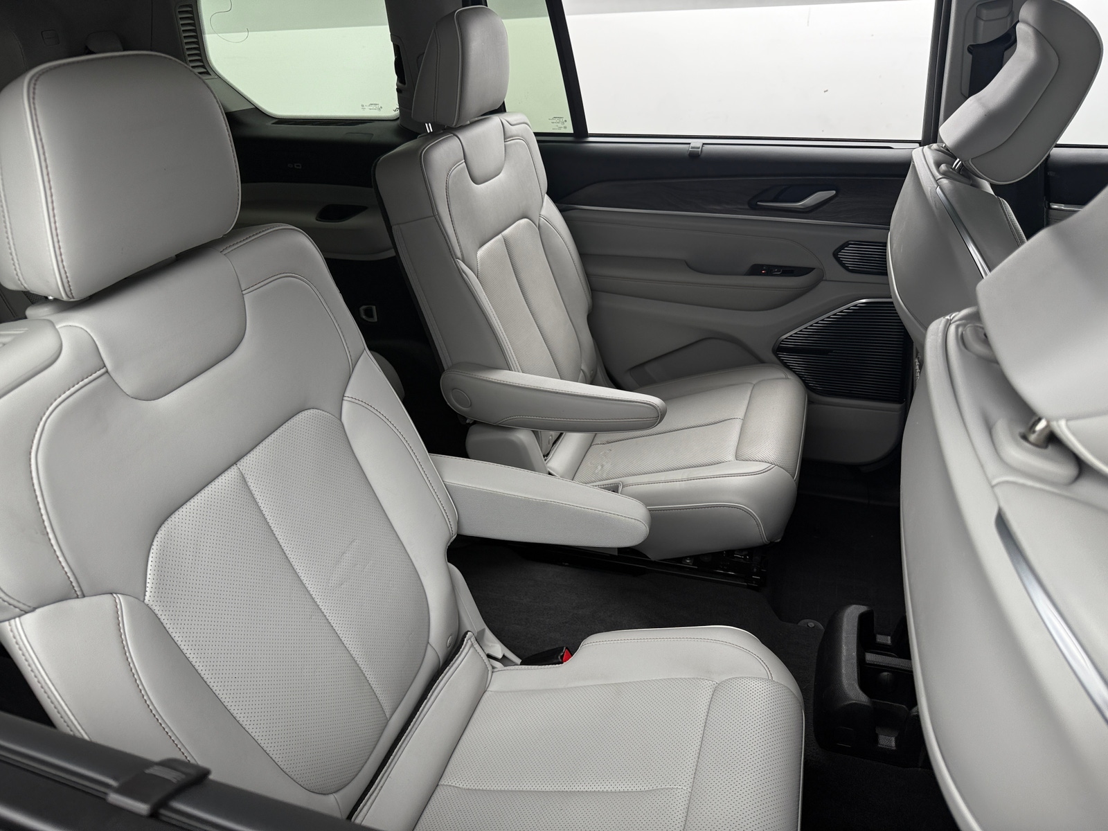 Thumbnail: 2022 Jeep Grand Cherokee L - 5