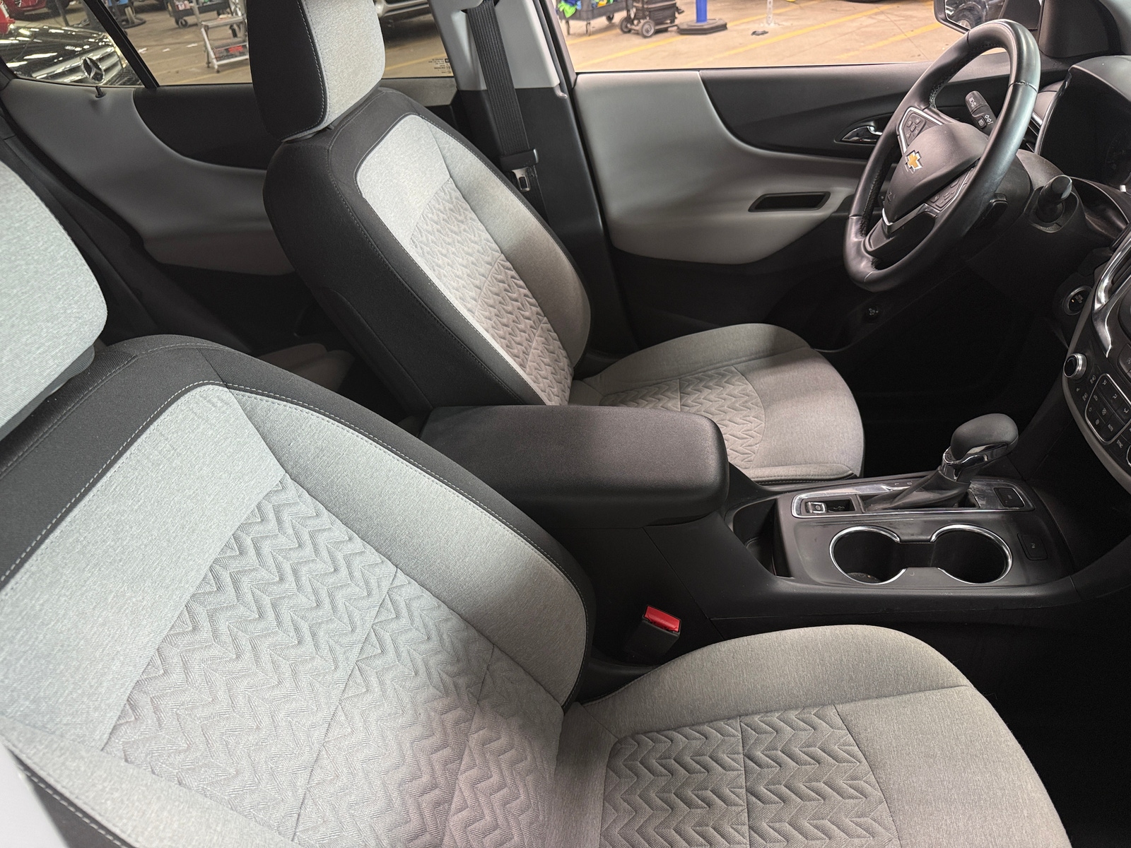 Thumbnail: 2024 Chevrolet Equinox - 2