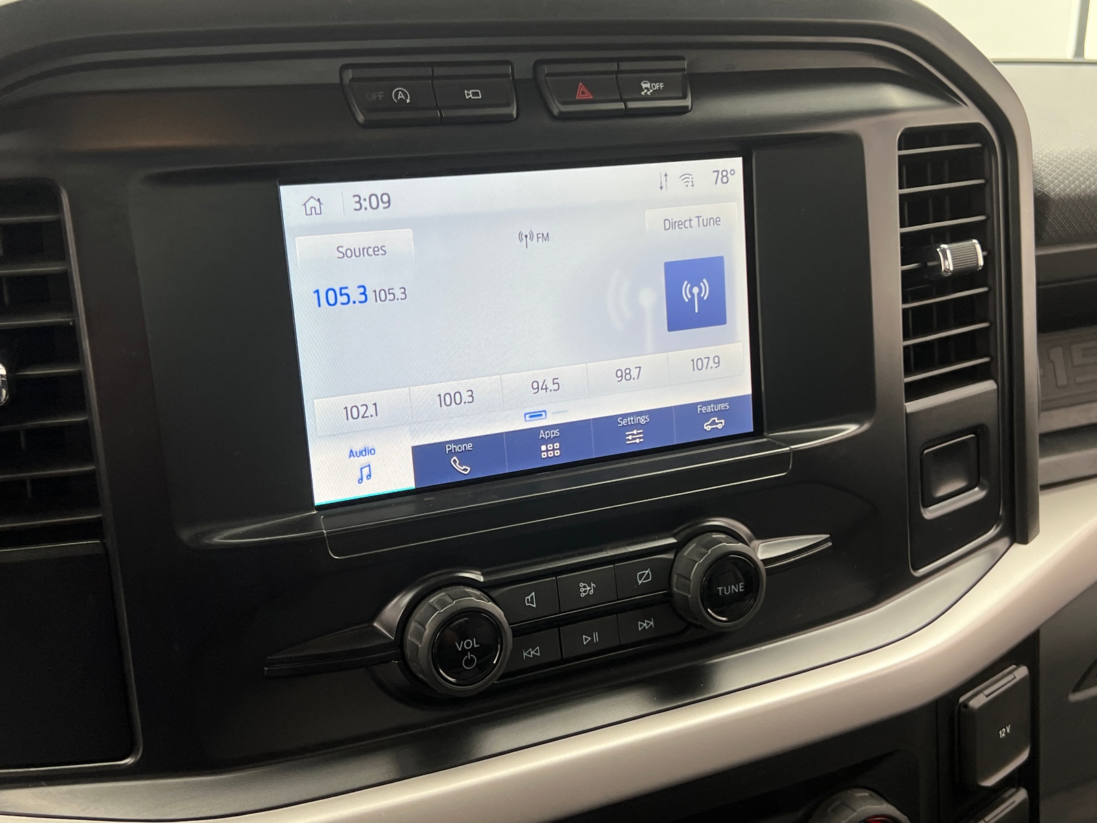 Thumbnail: 2023 Ford Econoline - 2