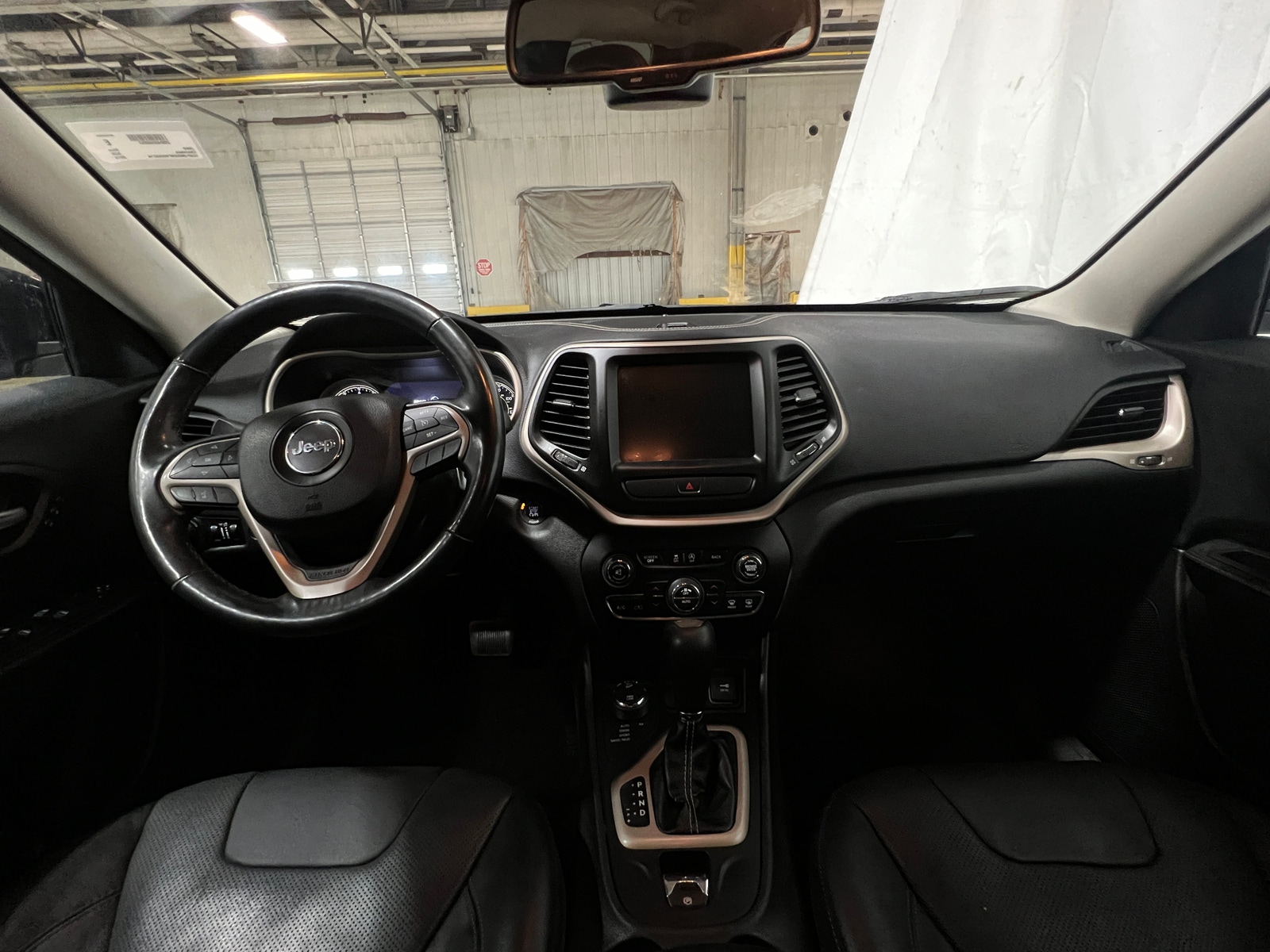 Thumbnail: 2015 Jeep Cherokee - 2