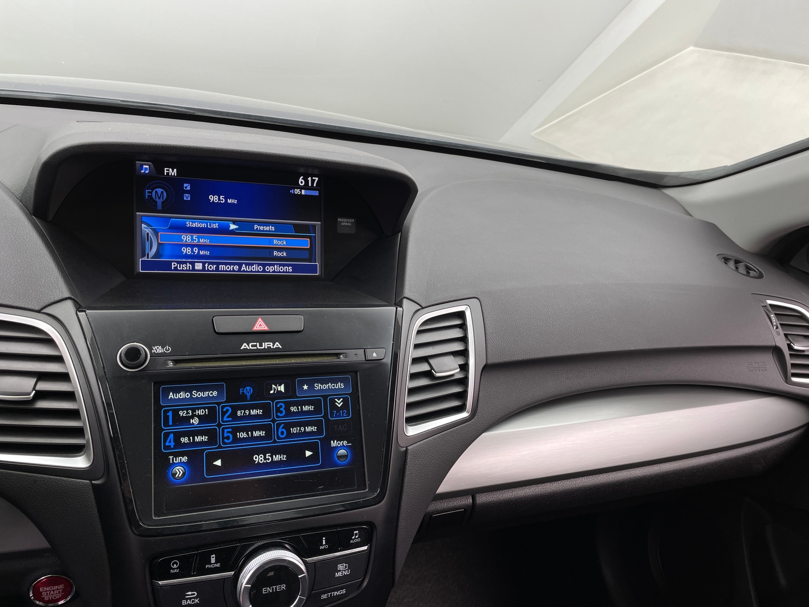 Thumbnail: 2017 Acura RDX - 4