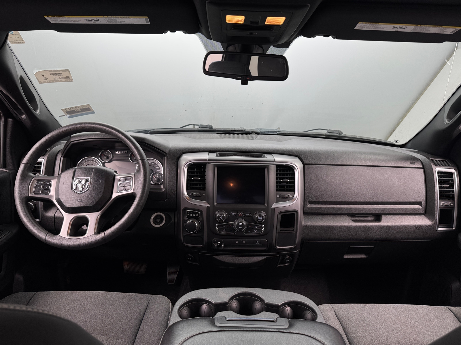 Thumbnail: 2021 RAM 1500 Classic - 3