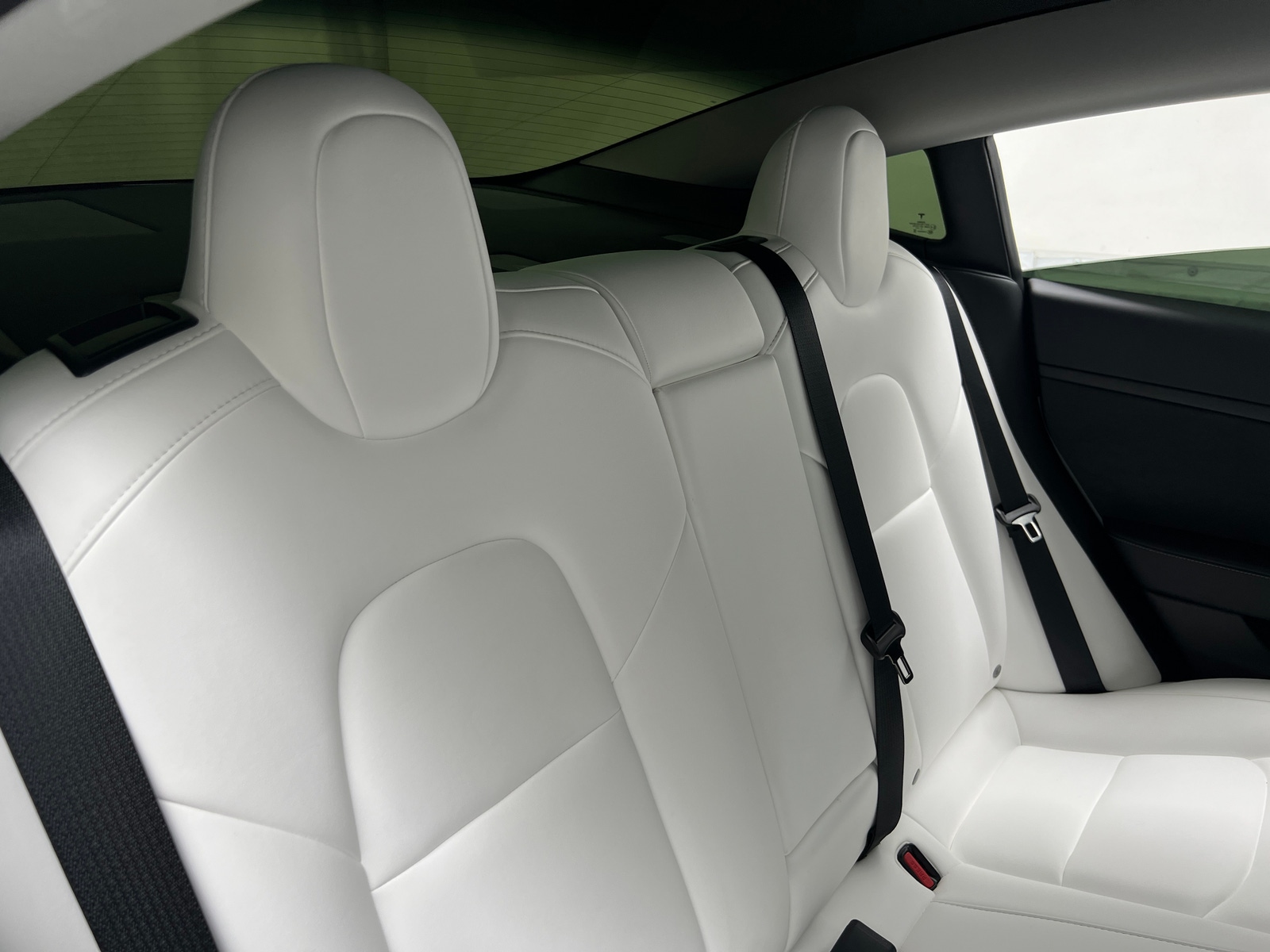 Thumbnail: 2022 Tesla Model 3 - 5