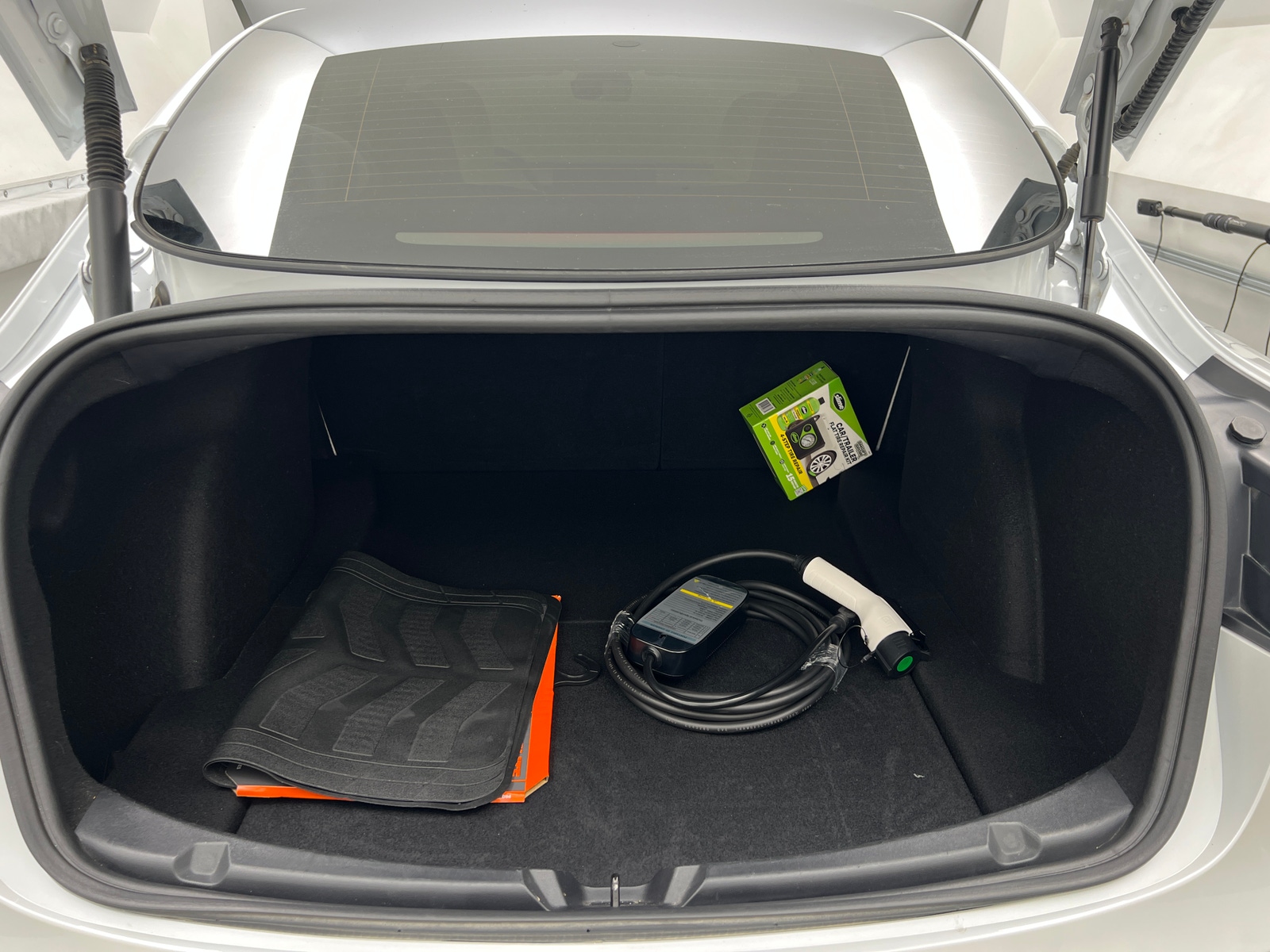 Thumbnail: 2022 Tesla Model 3 - 6