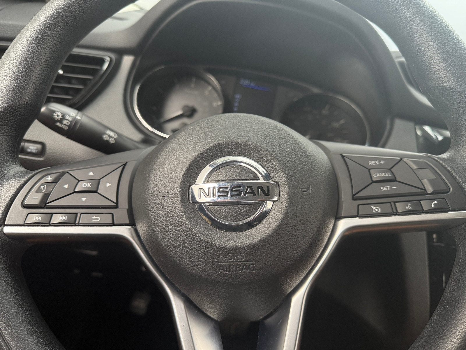 Thumbnail: 2022 Nissan Rogue Sport - 5