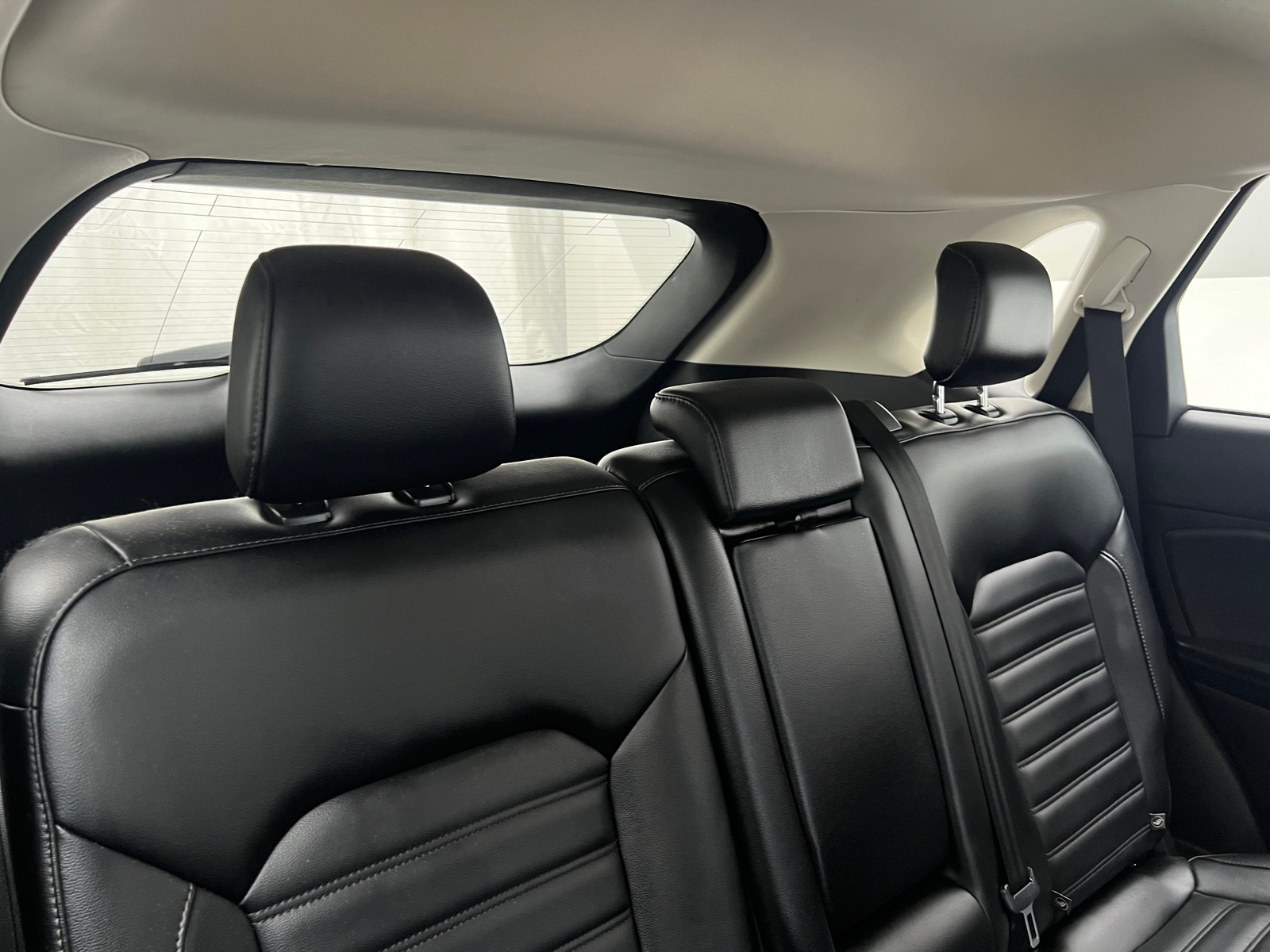 Thumbnail: 2019 Ford Edge - 5