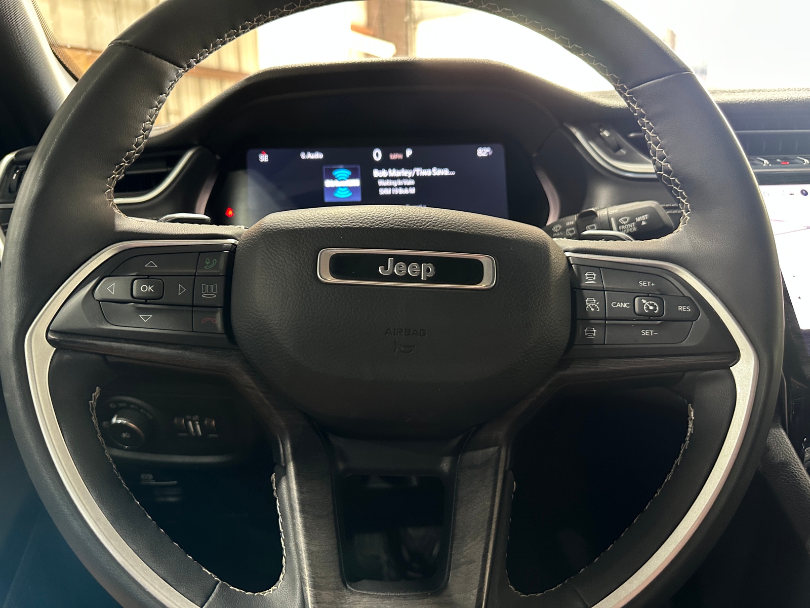 Thumbnail: 2024 Jeep Grand Cherokee - 4