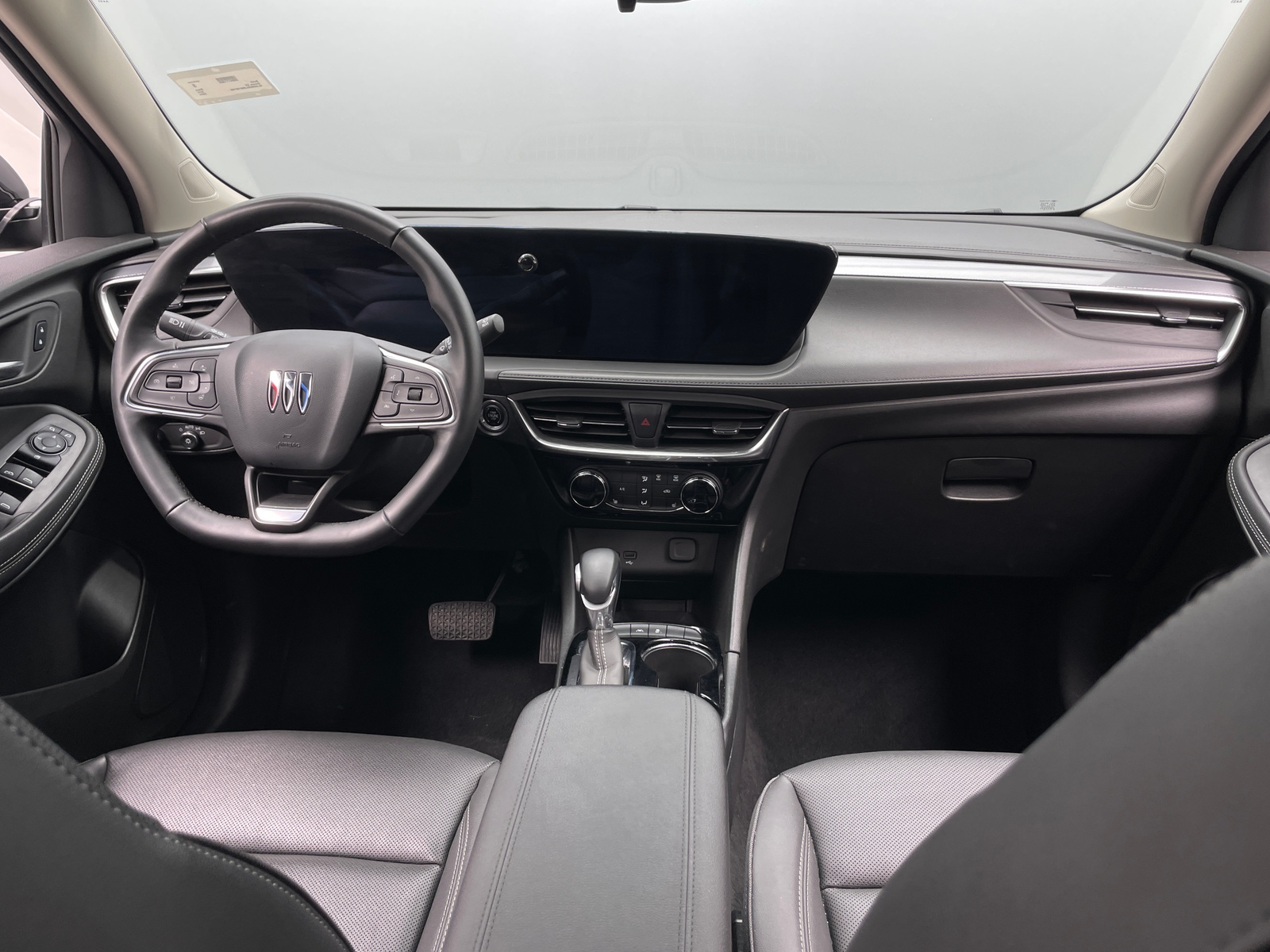 Thumbnail: 2024 Buick Encore GX - 2