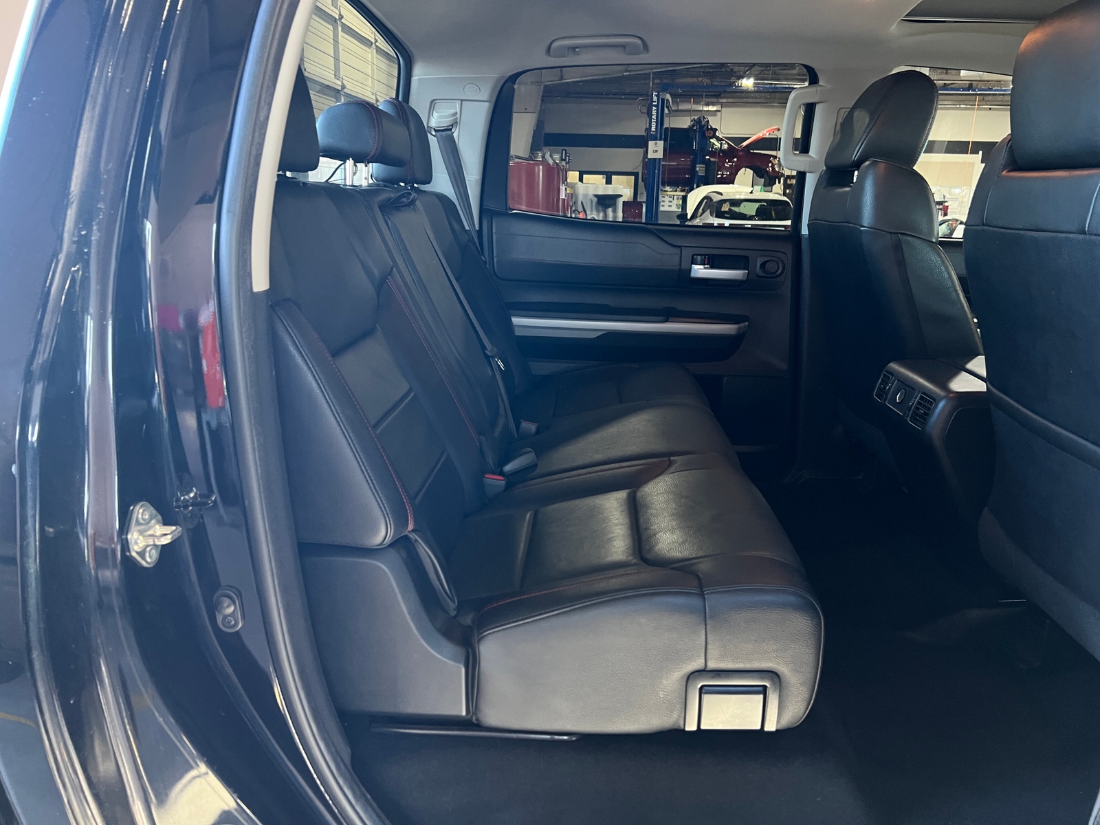 Thumbnail: 2019 Toyota Tundra - 5