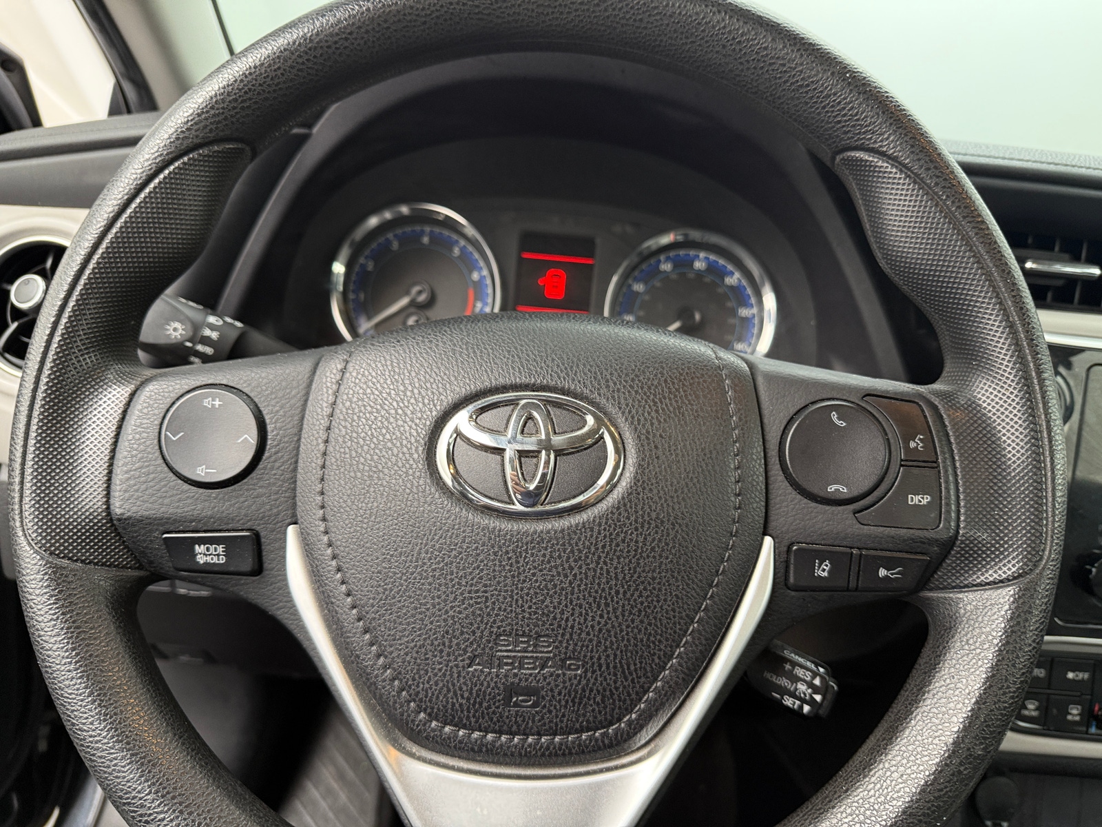Thumbnail: 2018 Toyota Corolla - 5