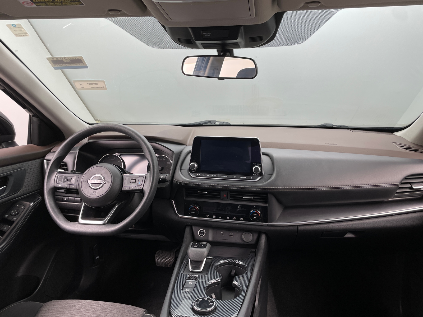 Thumbnail: 2023 Nissan Rogue - 3