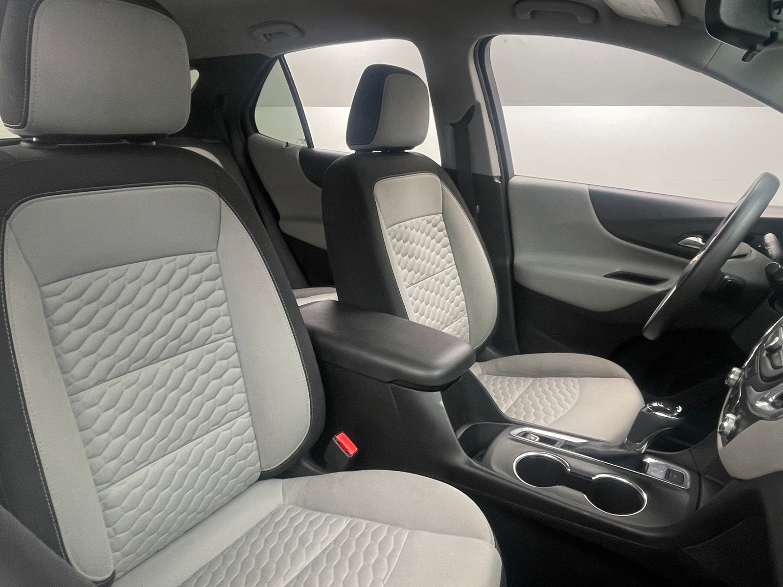 Thumbnail: 2019 Chevrolet Equinox - 2