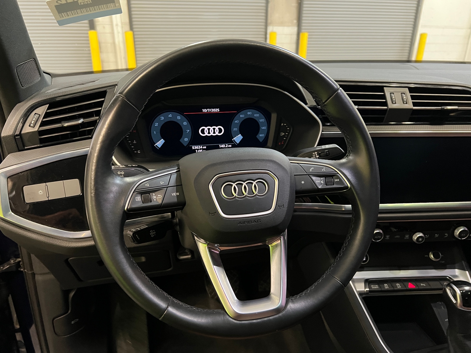 Thumbnail: 2022 Audi Q3 - 4