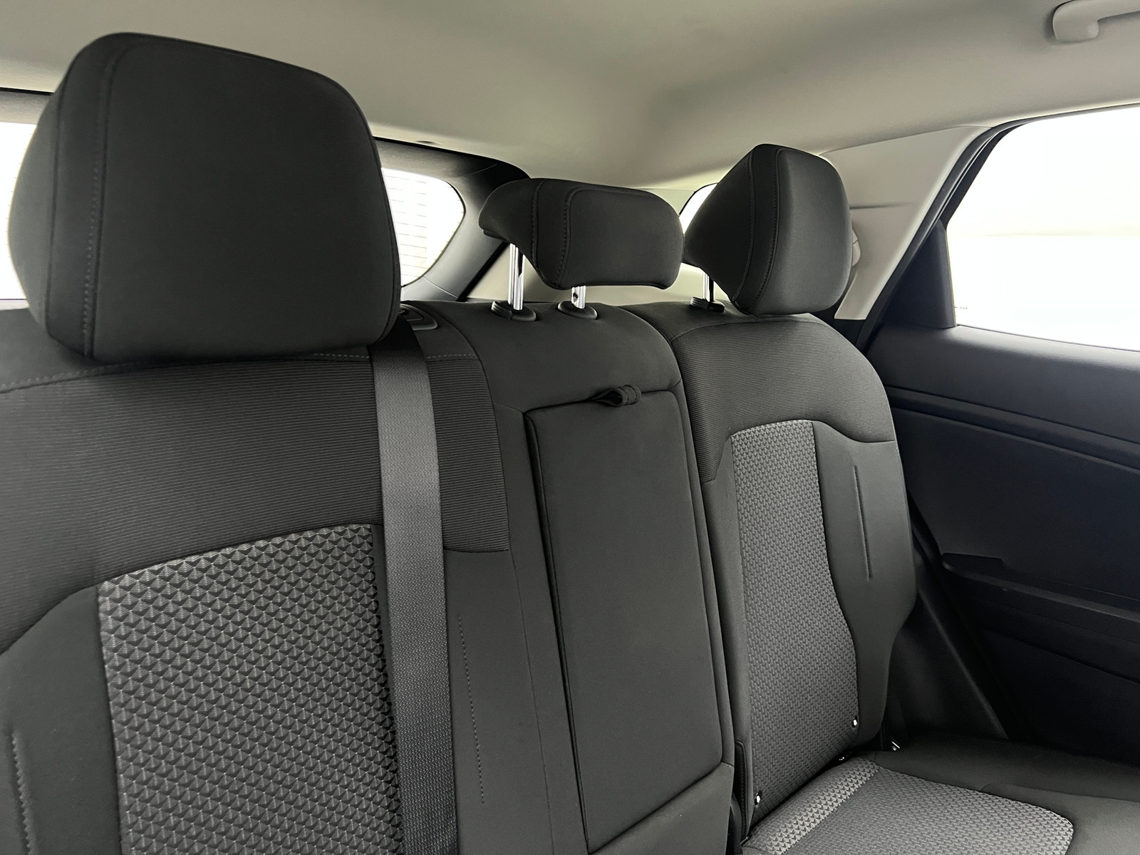 Thumbnail: 2024 Kia Sportage - 6