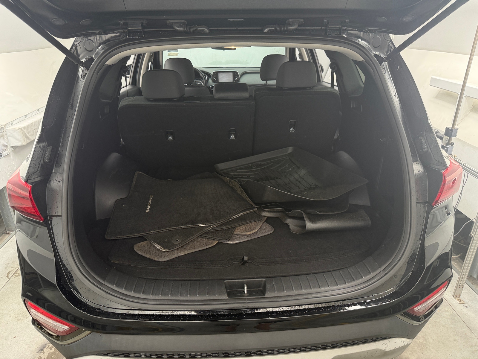 Thumbnail: 2019 Hyundai Santa Fe - 7