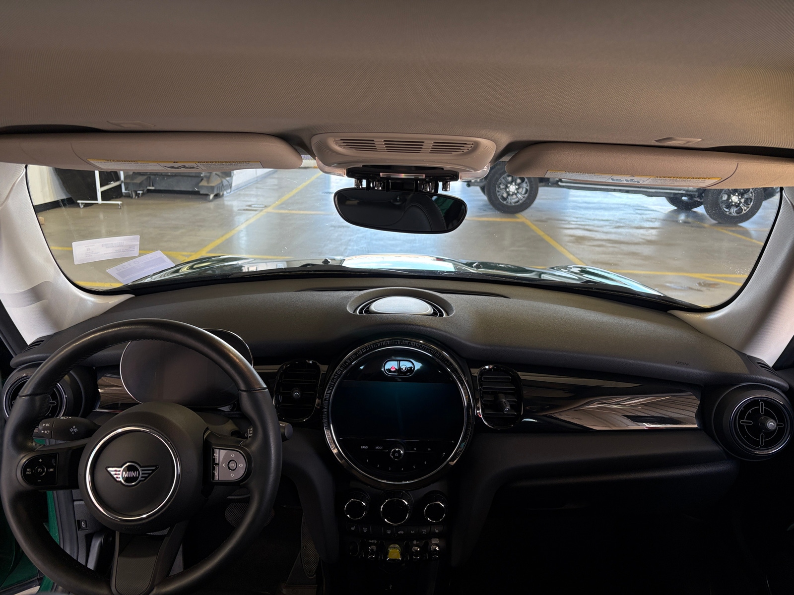 Thumbnail: 2022 MINI Cooper Hardtop - 2