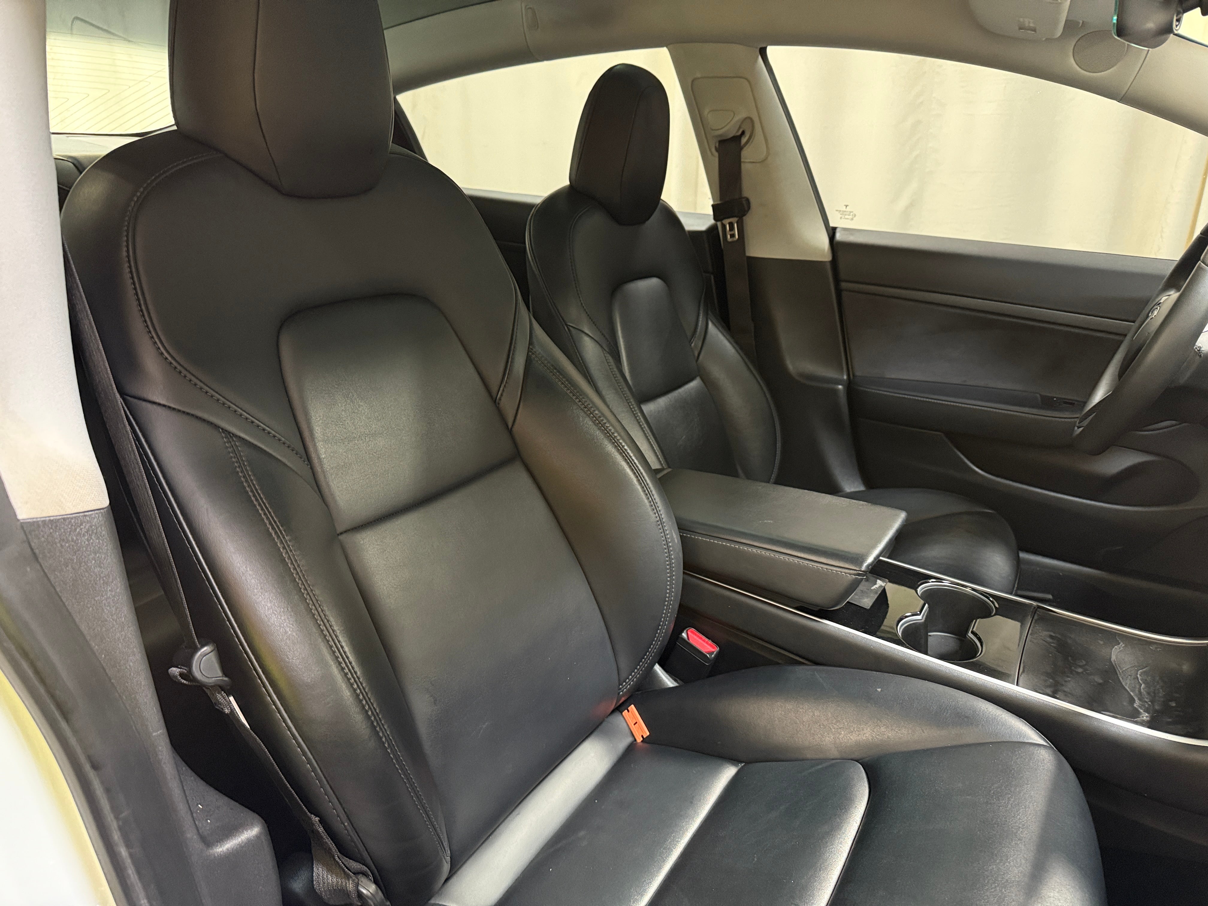 Used 2020 Tesla Model 3 Base with VIN 5YJ3E1EA5LF633332 for sale in Oak Creek, WI