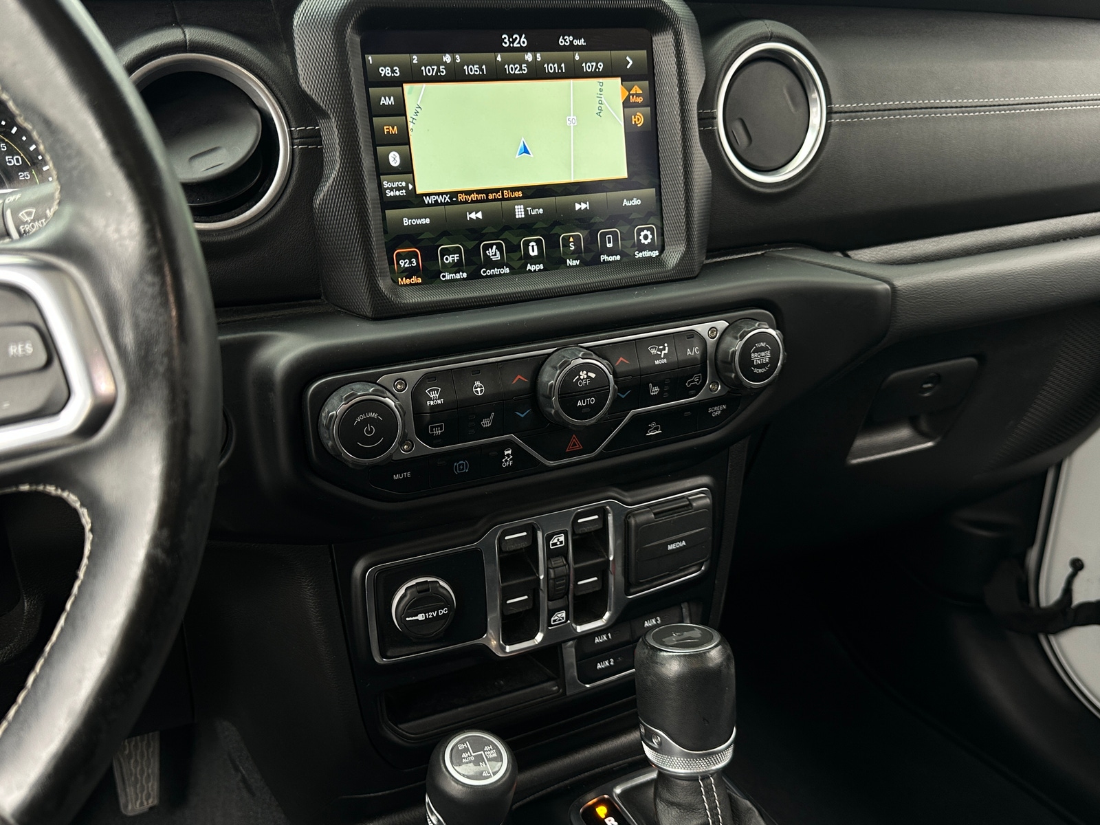Thumbnail: 2022 Jeep Wrangler - 3