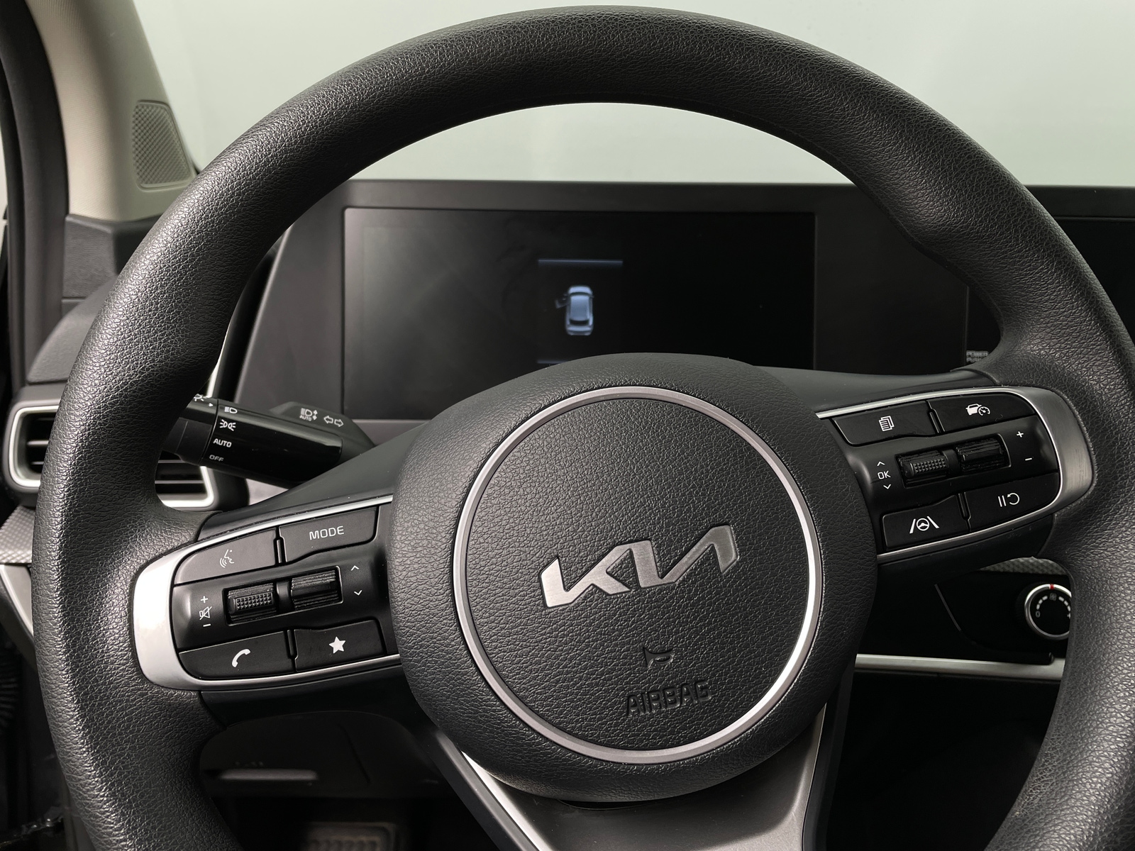 Thumbnail: 2023 Kia Sportage - 5