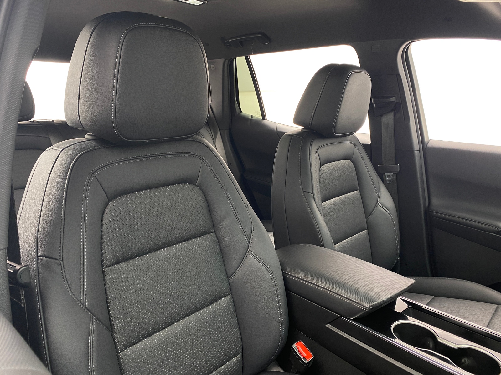 Thumbnail: 2025 Chevrolet Equinox - 2