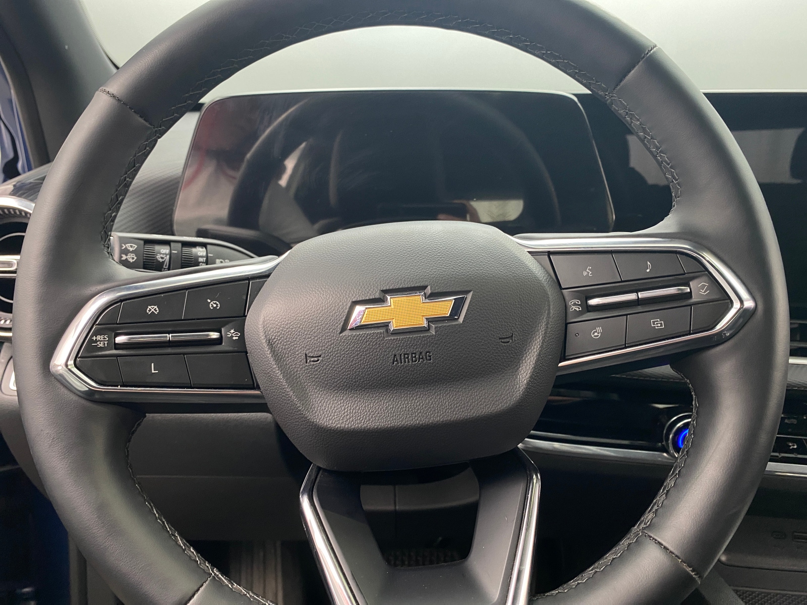 Thumbnail: 2025 Chevrolet Equinox - 5