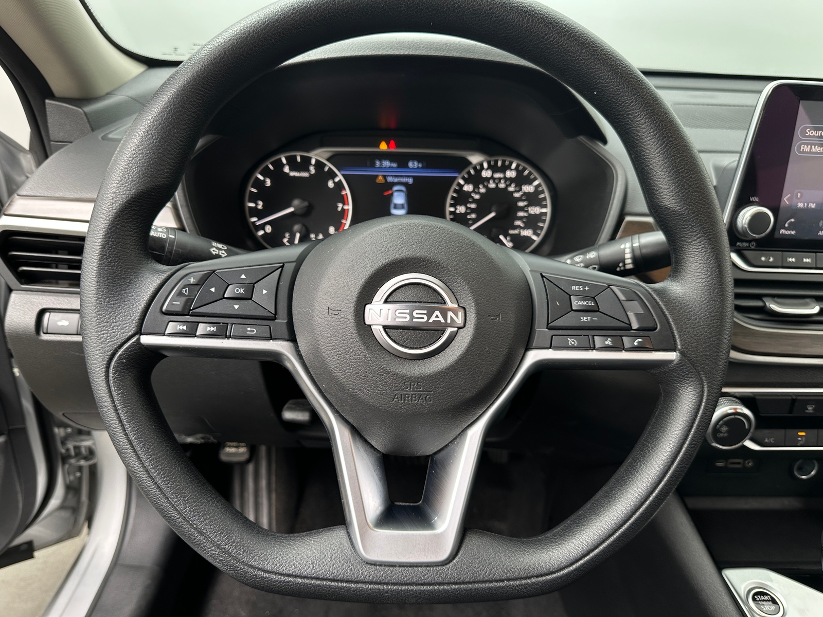 Thumbnail: 2024 Nissan Altima - 5