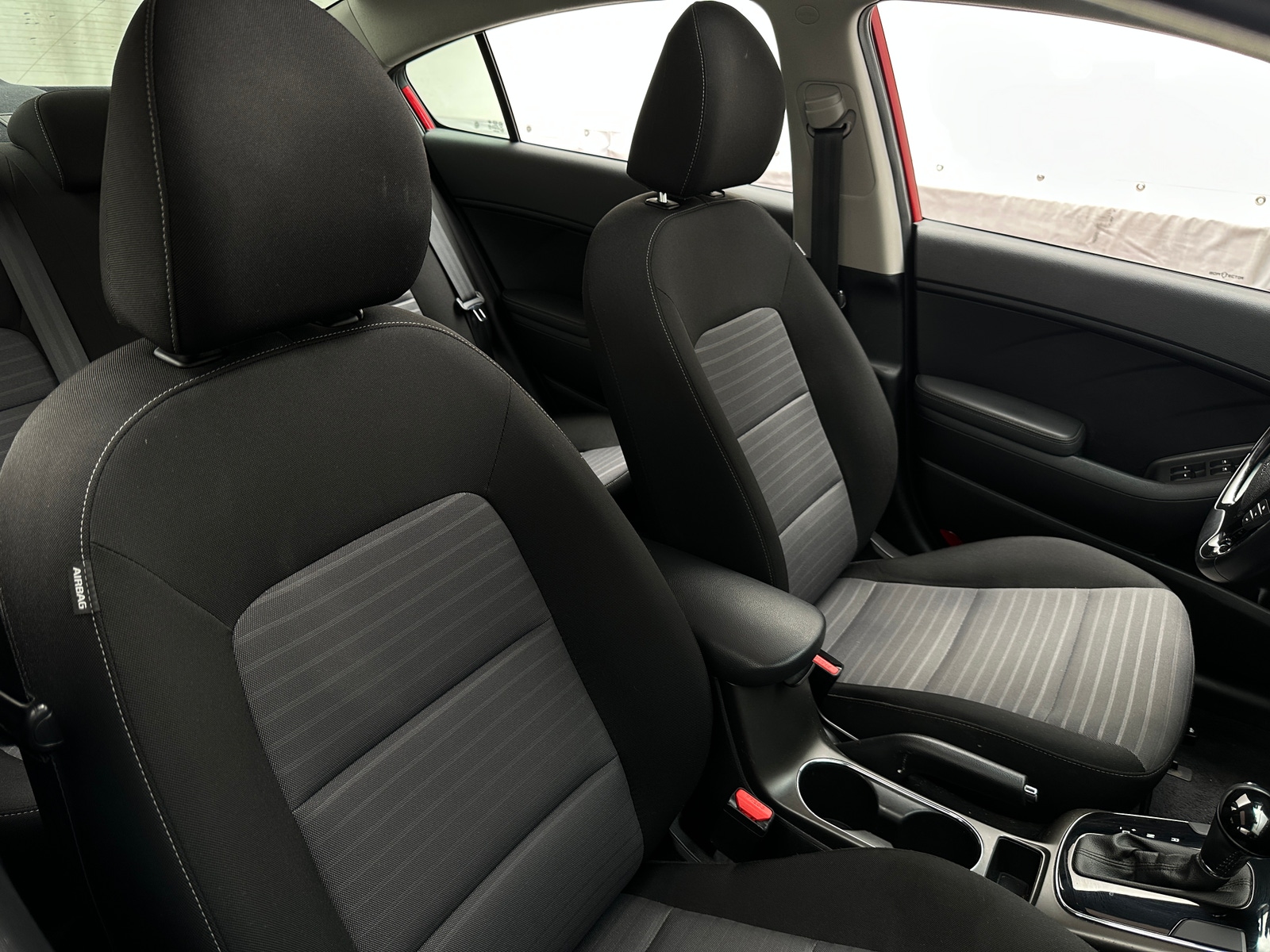 Thumbnail: 2018 Kia Forte - 2
