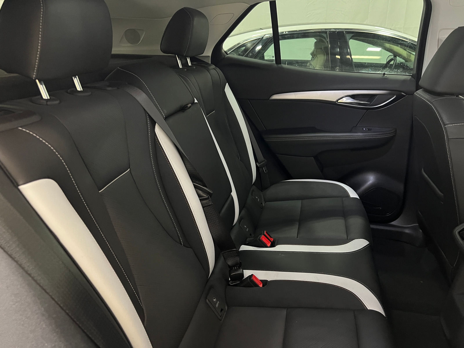 Thumbnail: 2024 Buick Envision - 5