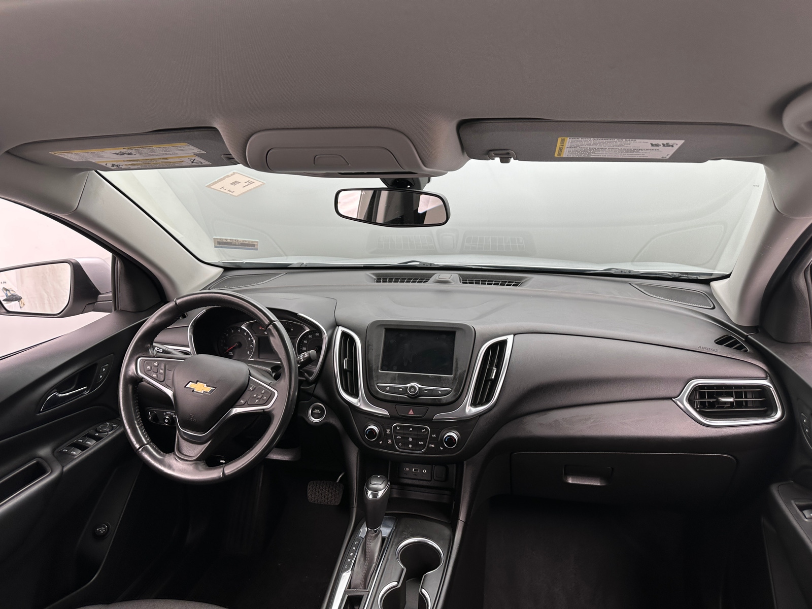 Thumbnail: 2019 Chevrolet Equinox - 3